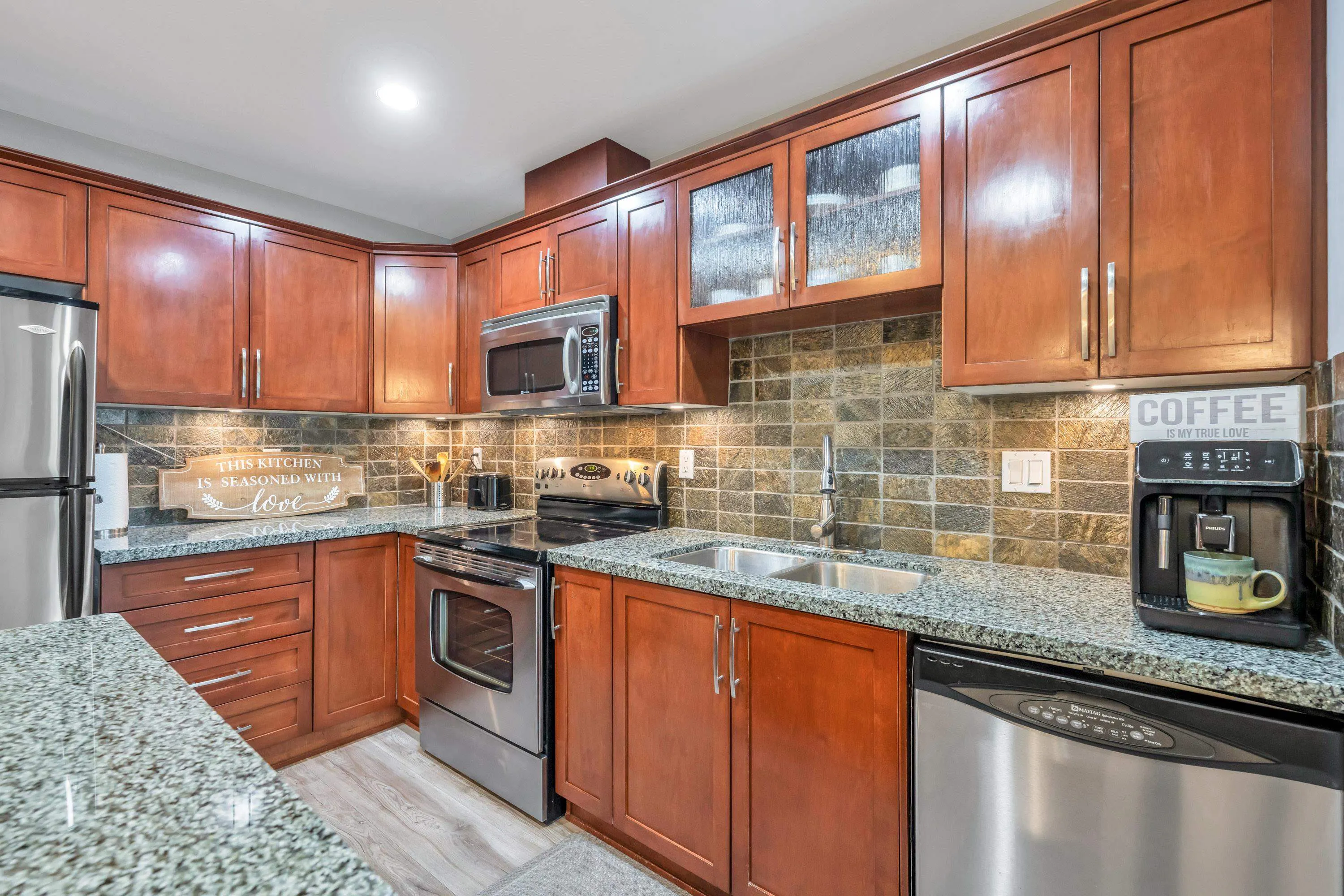 5430 201 Street #202