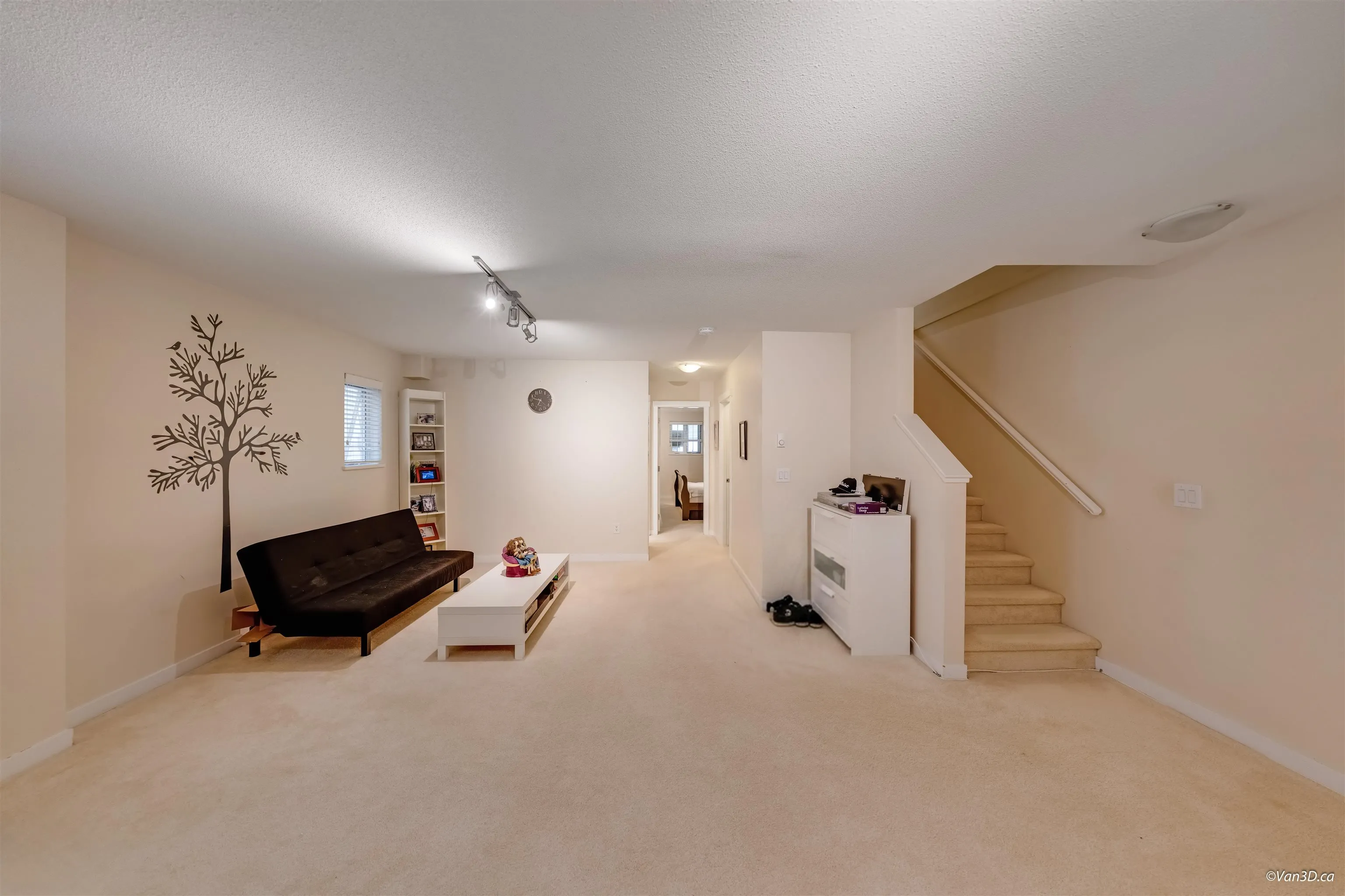 1412 Marguerite Street
