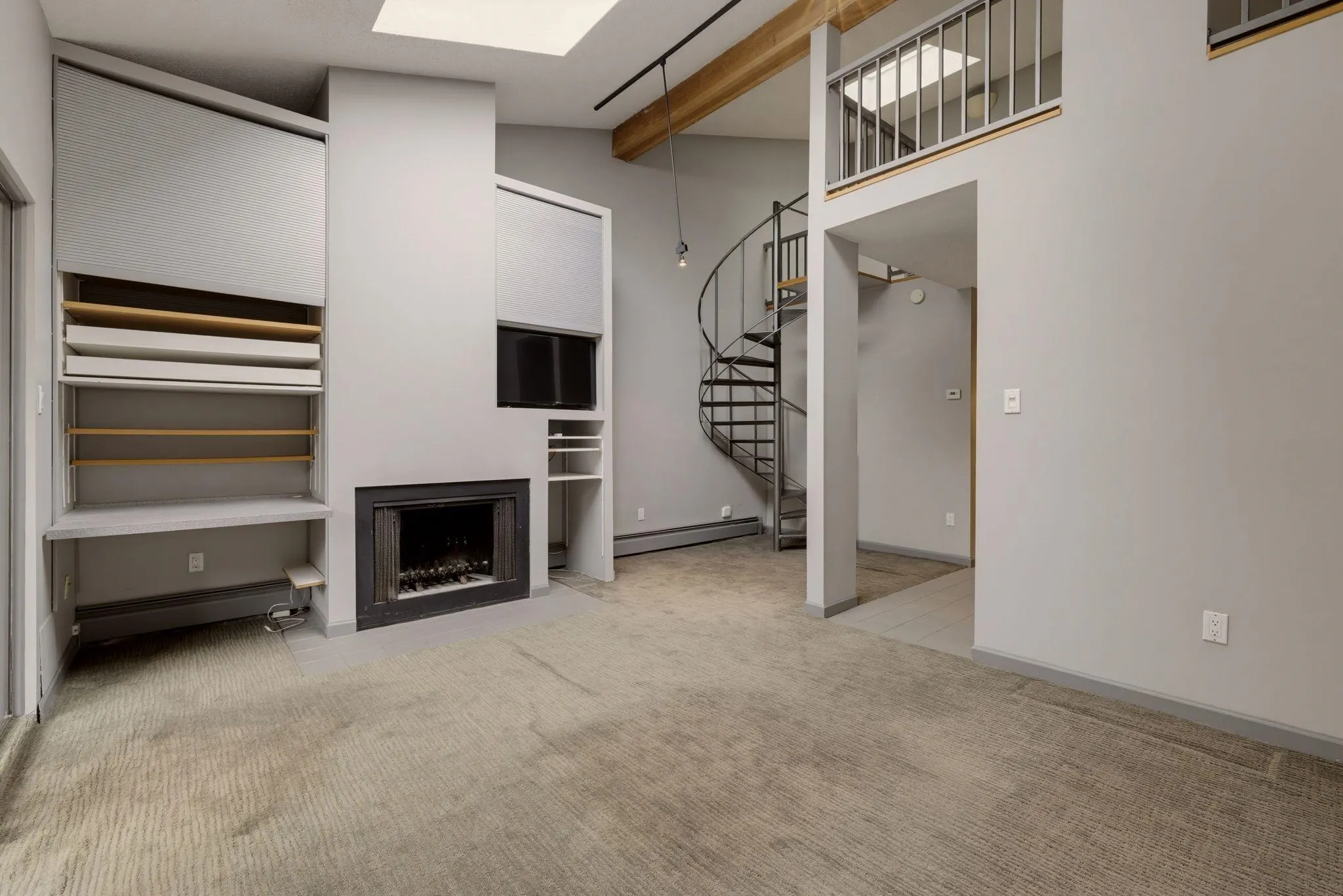 1930 W 3rd Avenue #301