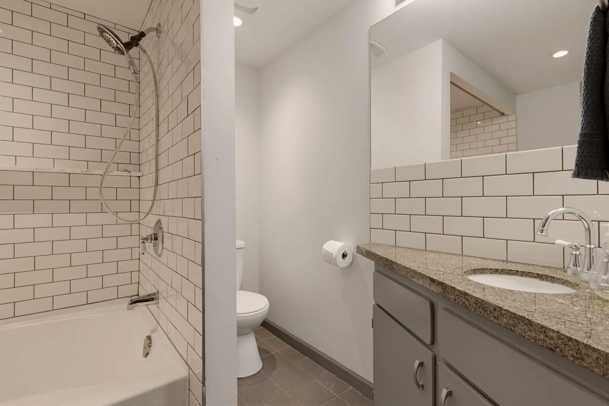 1930 W 3rd Avenue #301