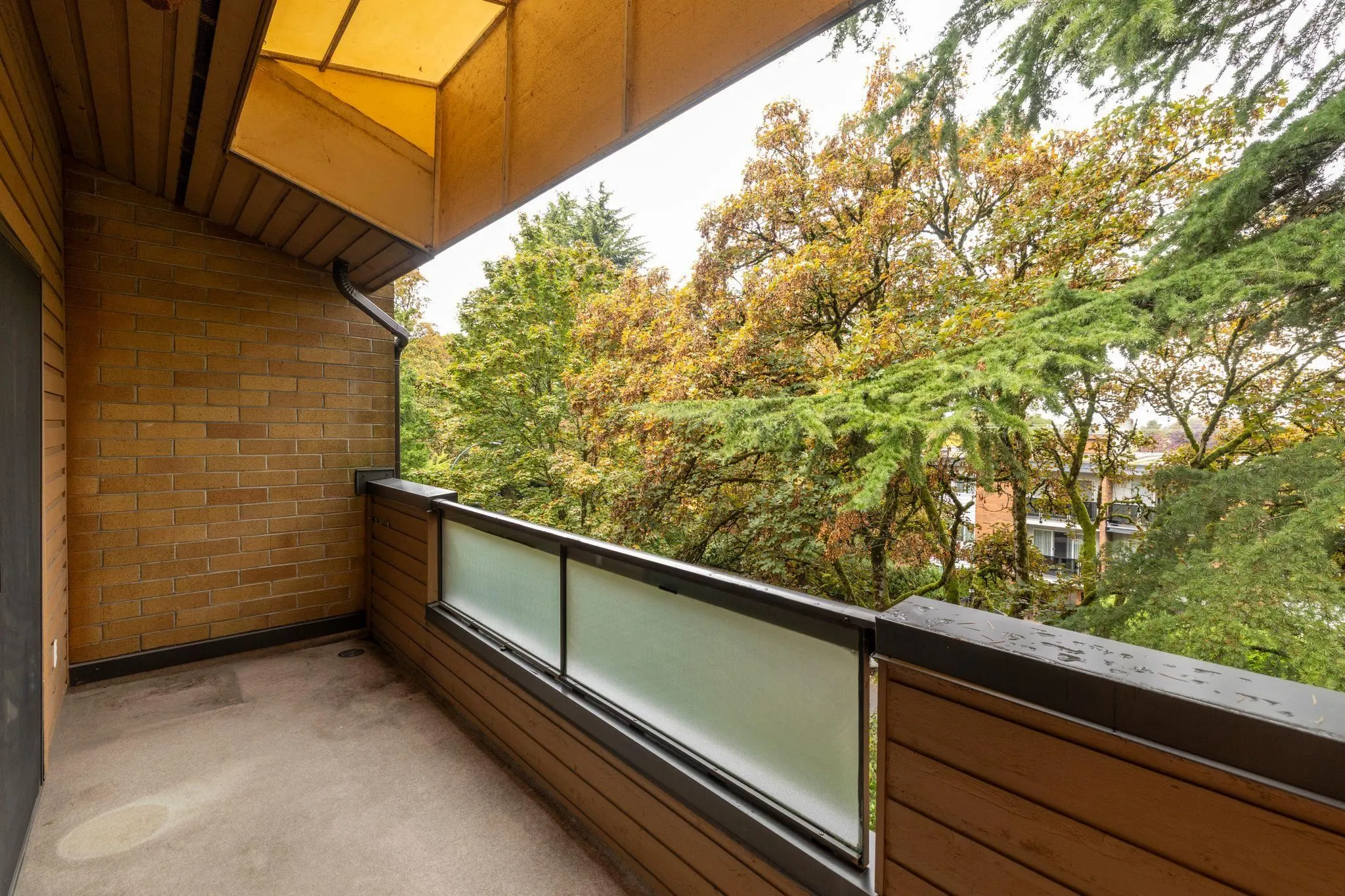 1930 W 3rd Avenue #301