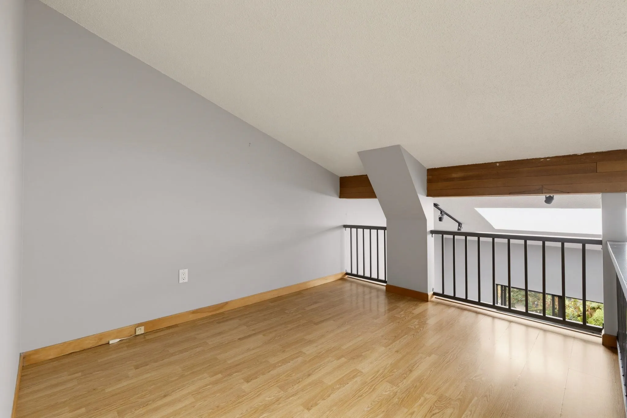 1930 W 3rd Avenue #301