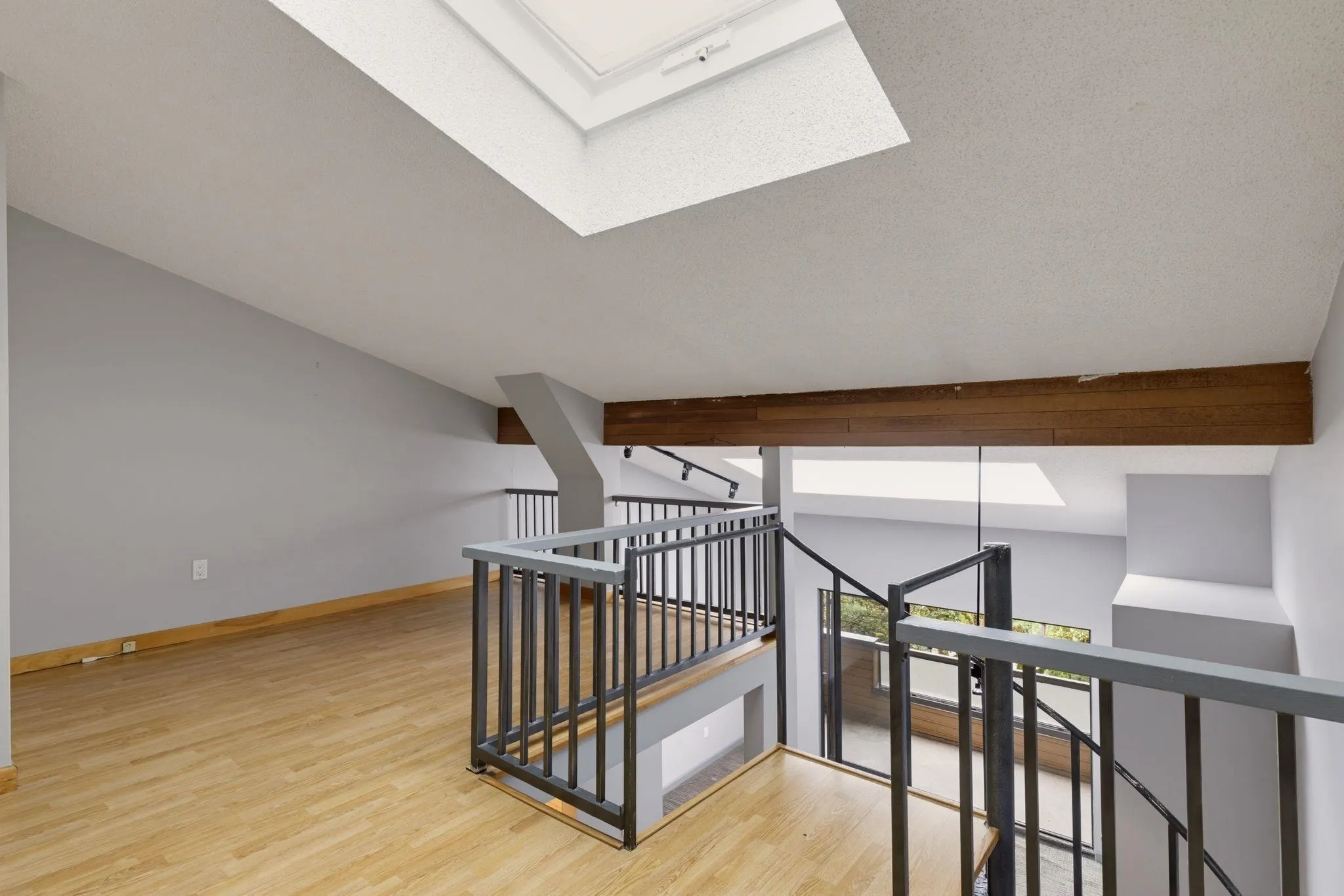 1930 W 3rd Avenue #301