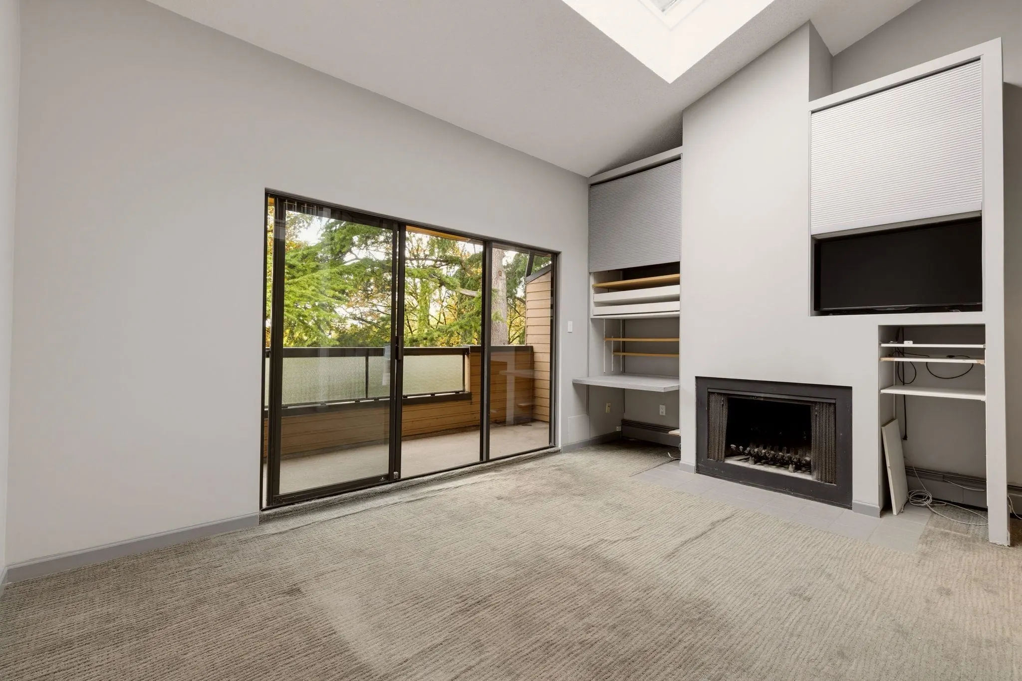 1930 W 3rd Avenue #301