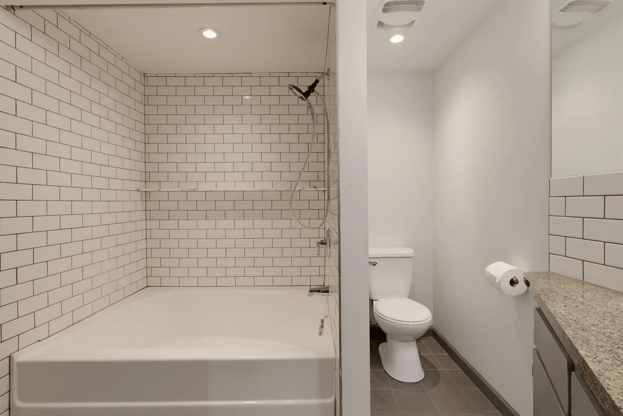 1930 W 3rd Avenue #301