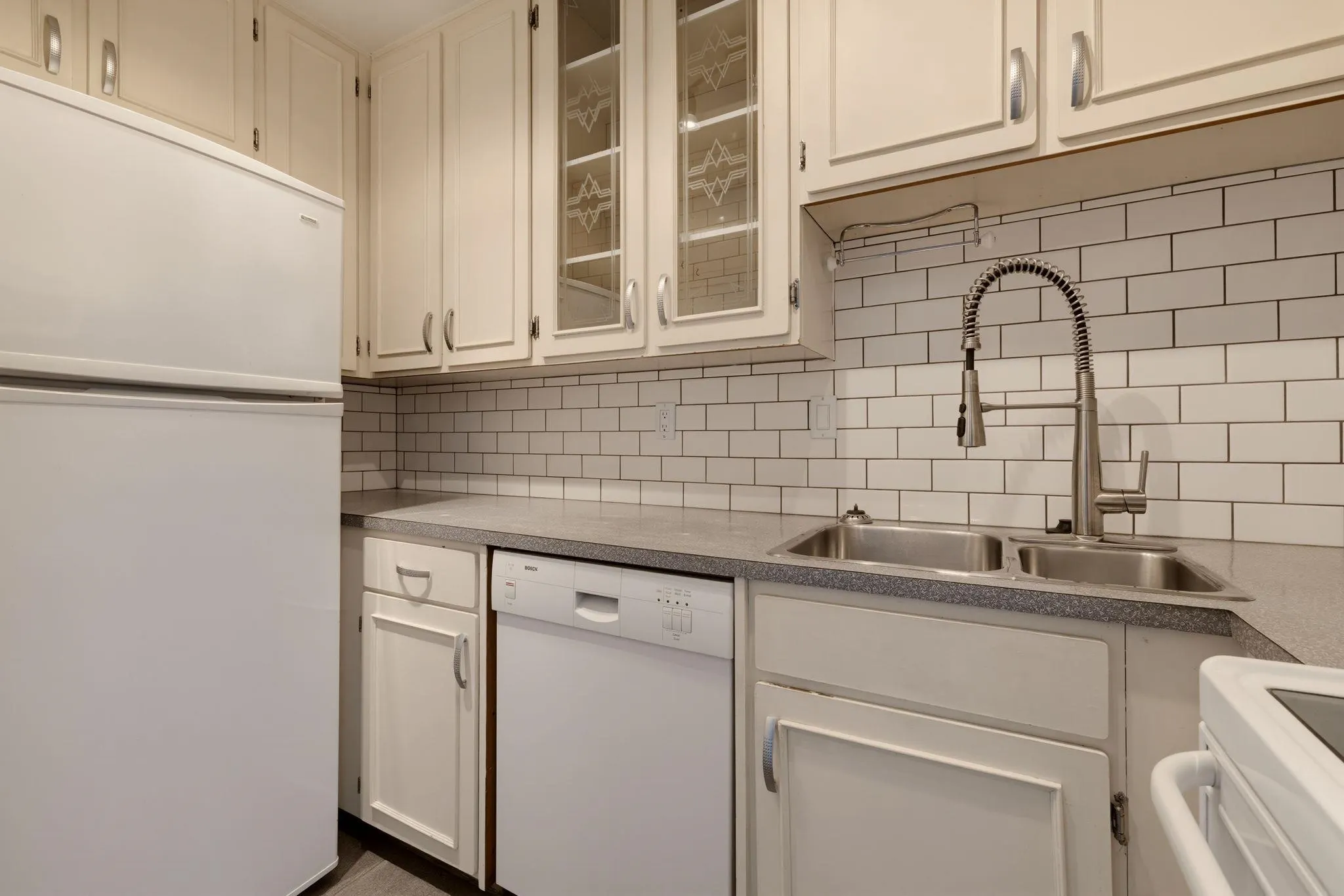 1930 W 3rd Avenue #301