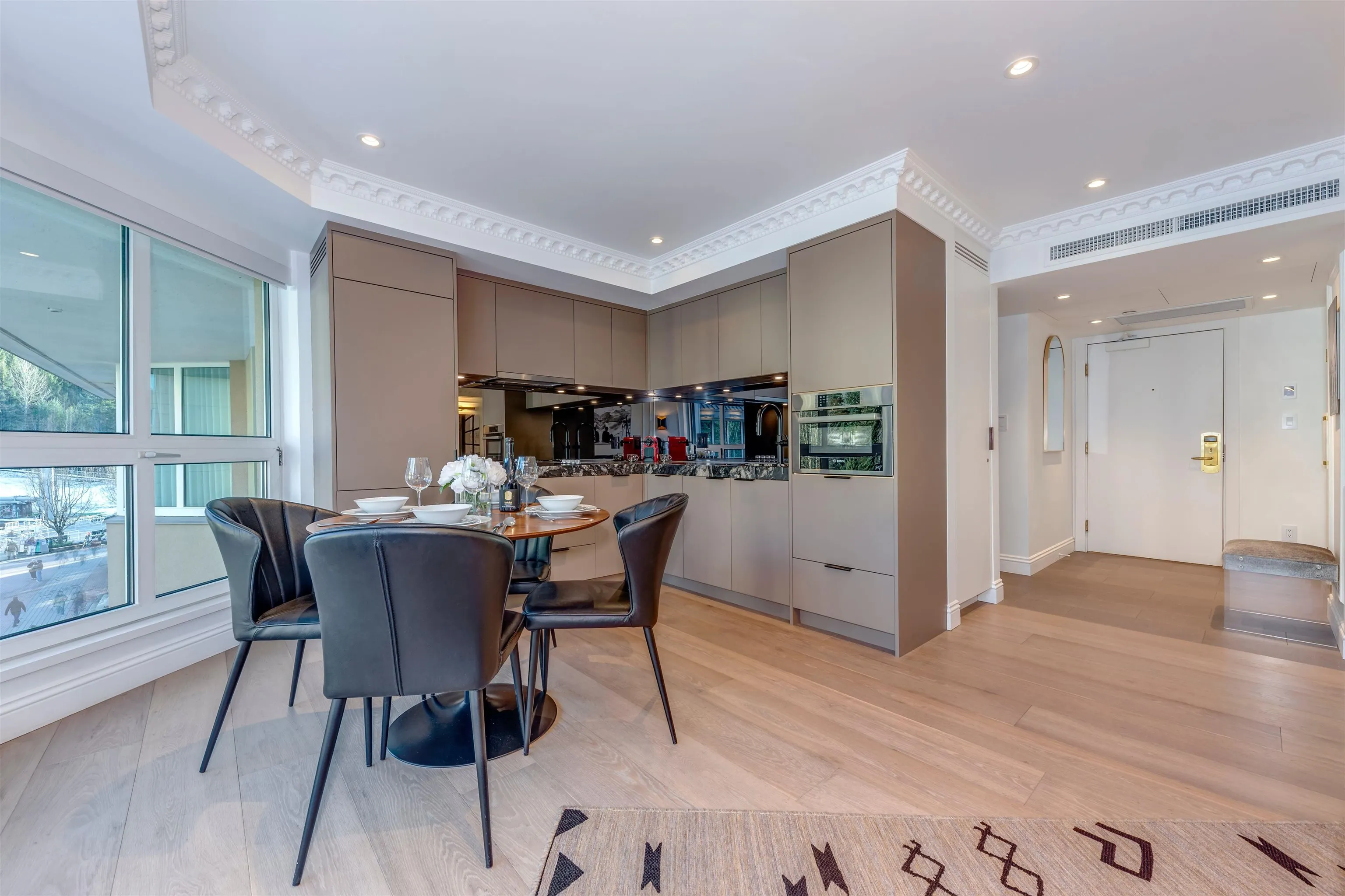 4557 Blackcomb Way #401