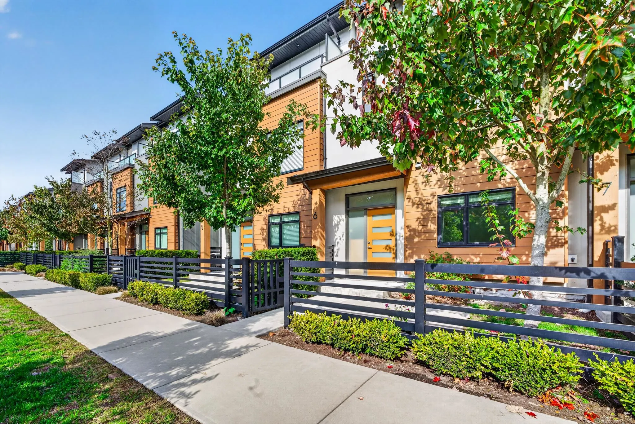 5651 Steveston Highway #6