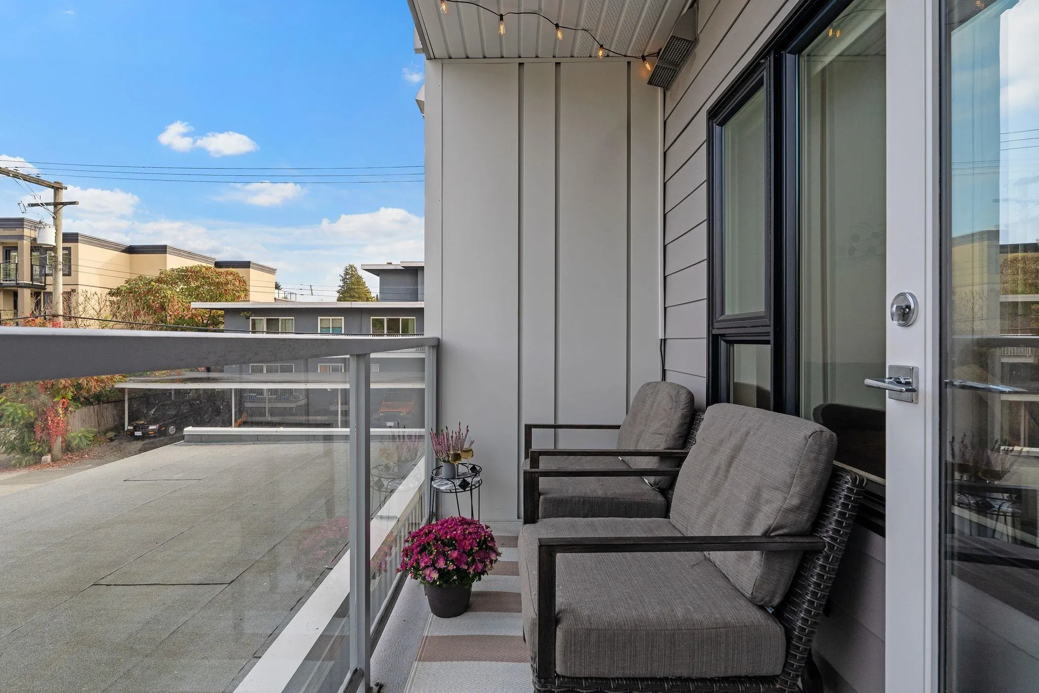 2345 Rindall Avenue #204
