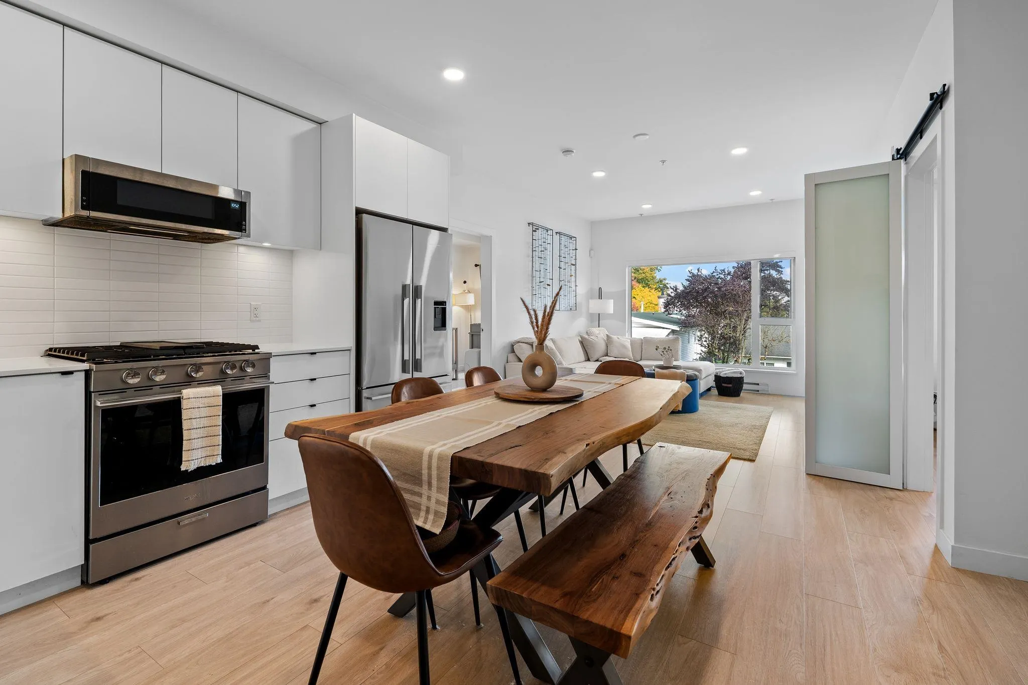 2345 Rindall Avenue #204