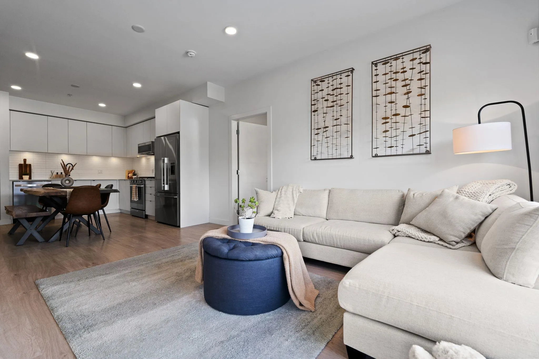 2345 Rindall Avenue #204