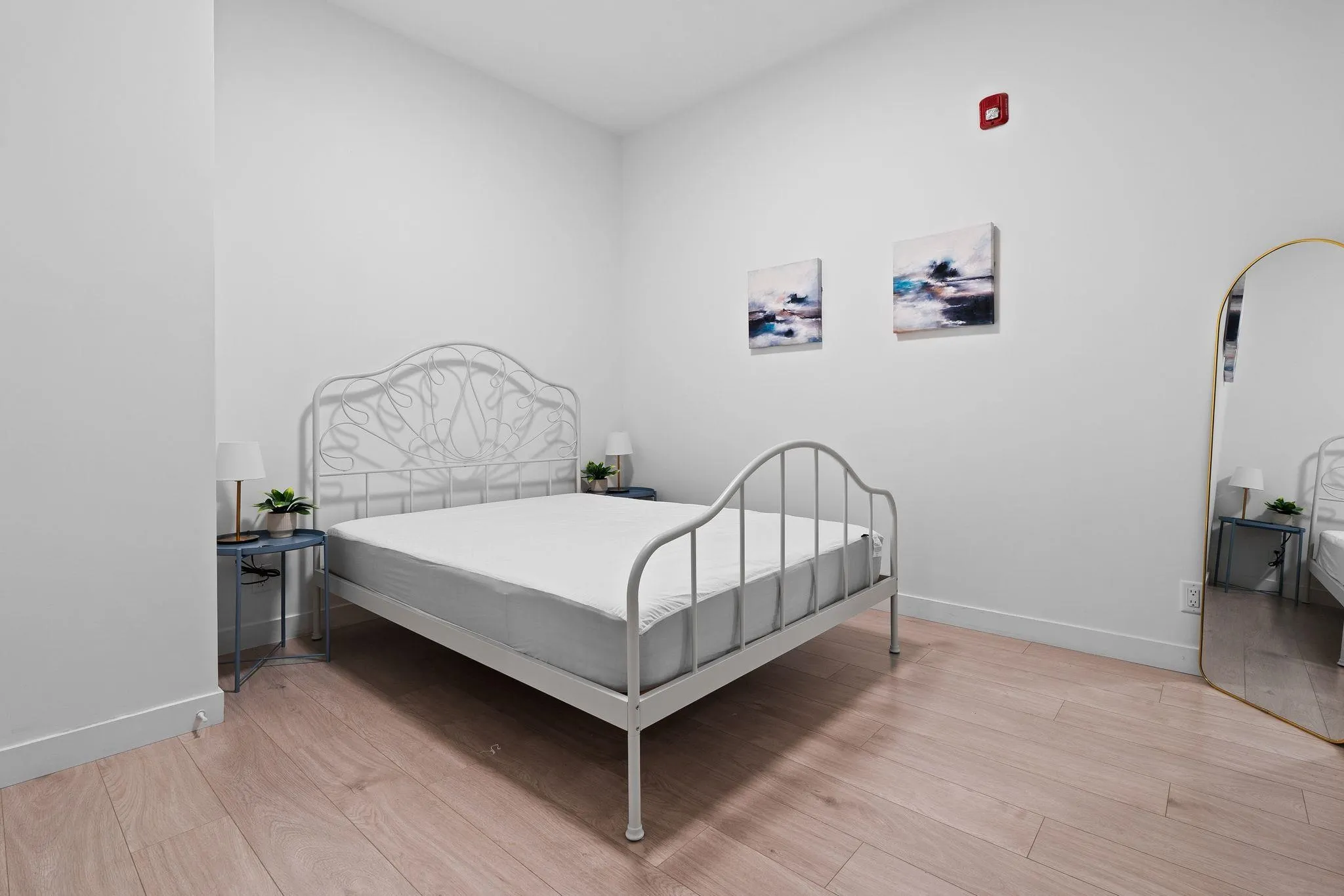 2345 Rindall Avenue #204