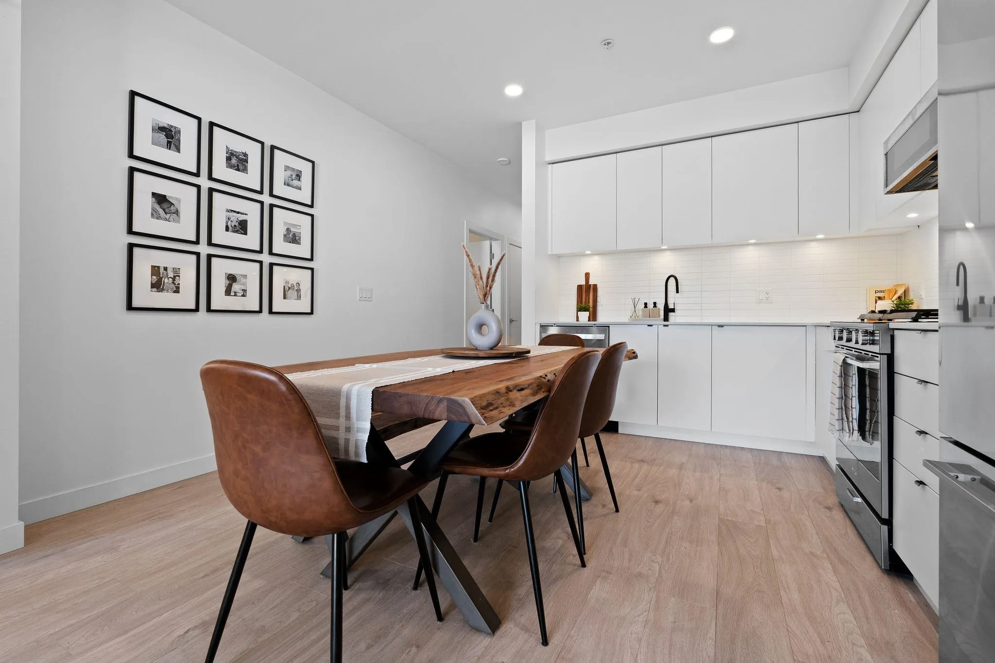 2345 Rindall Avenue #204