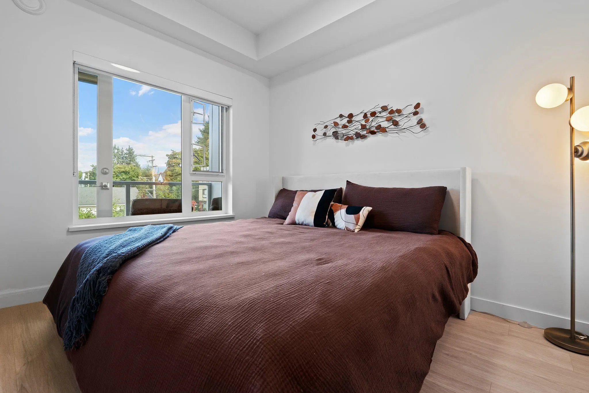 2345 Rindall Avenue #204