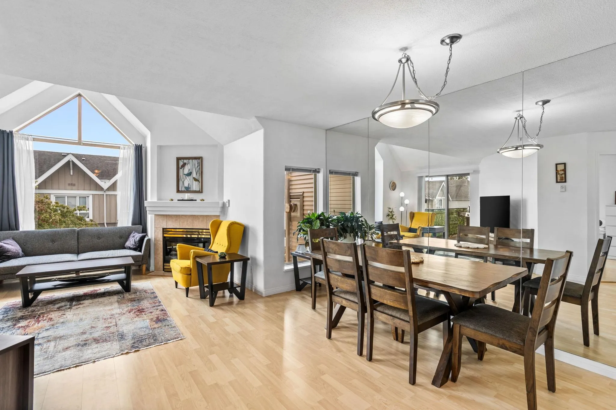 1650 Grant Avenue #304