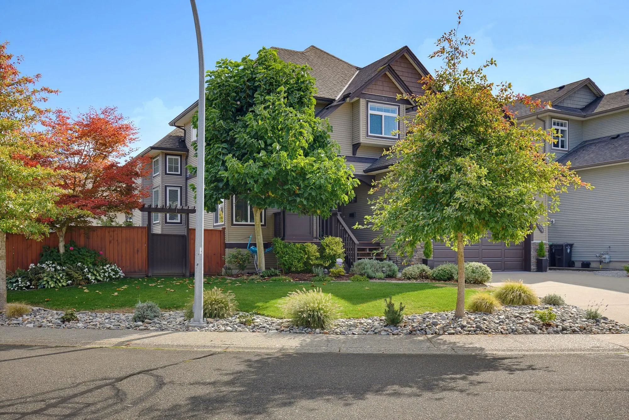 2816 Woodland Drive