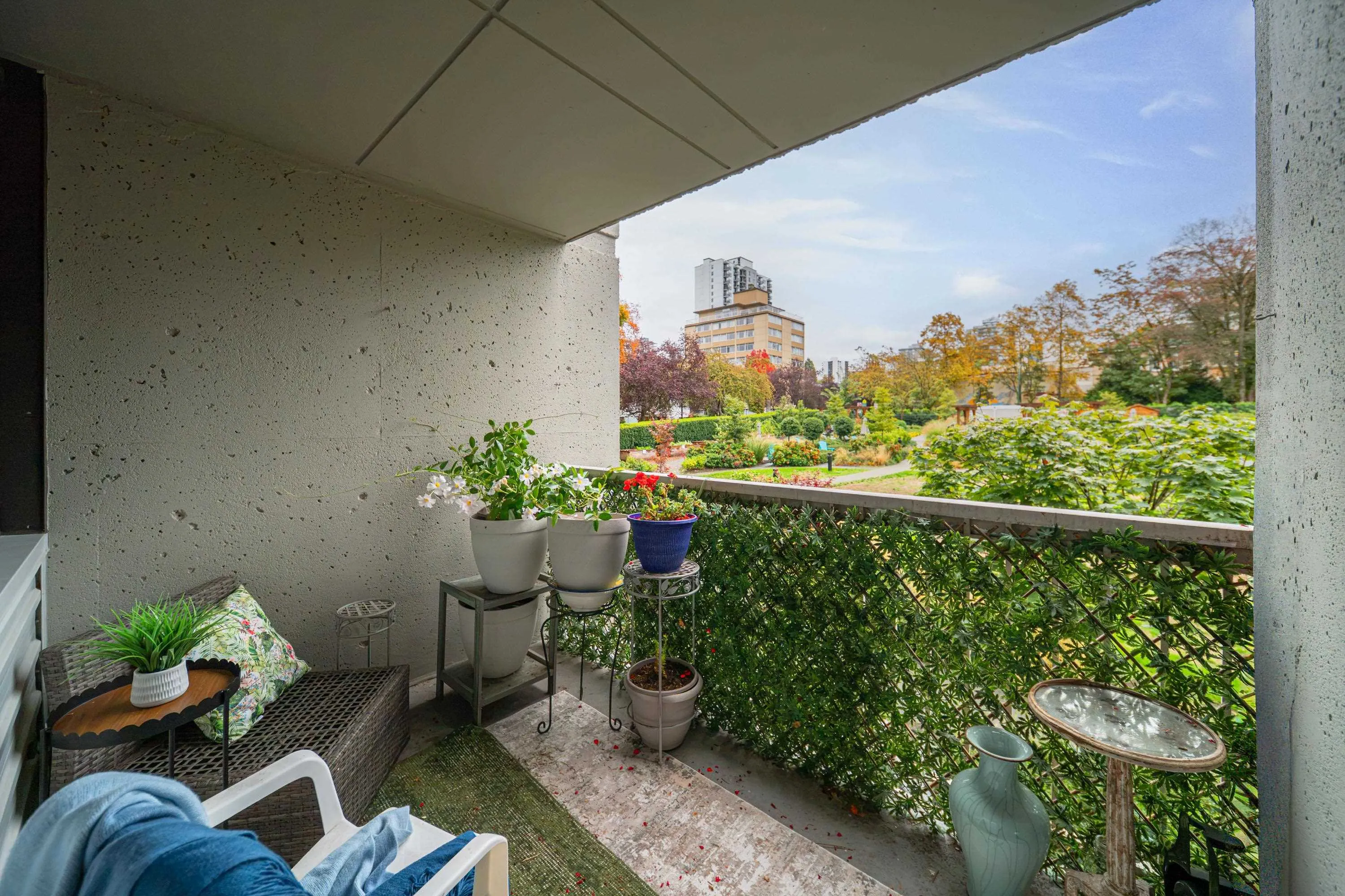 1740 Comox Street #206