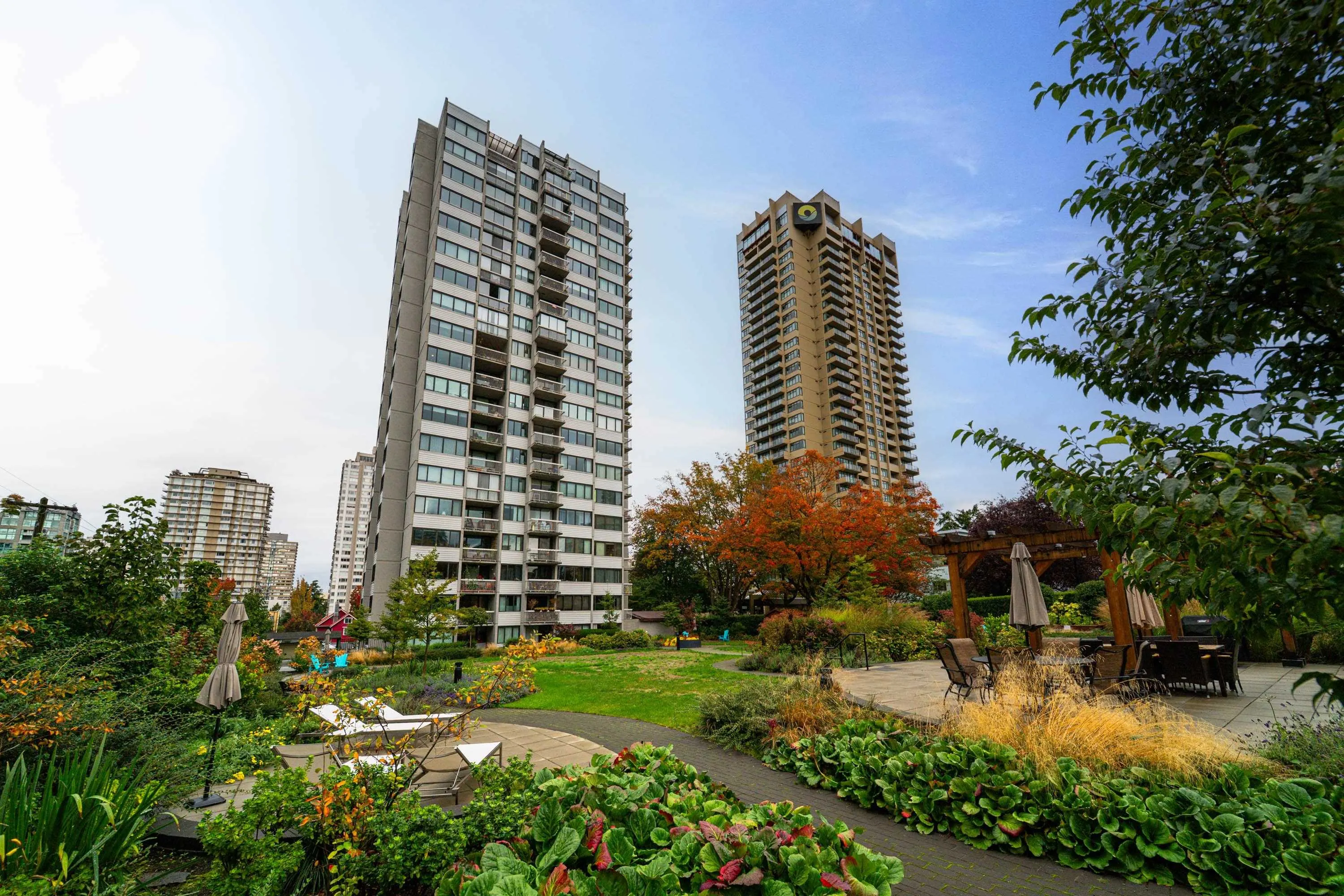 1740 Comox Street #206