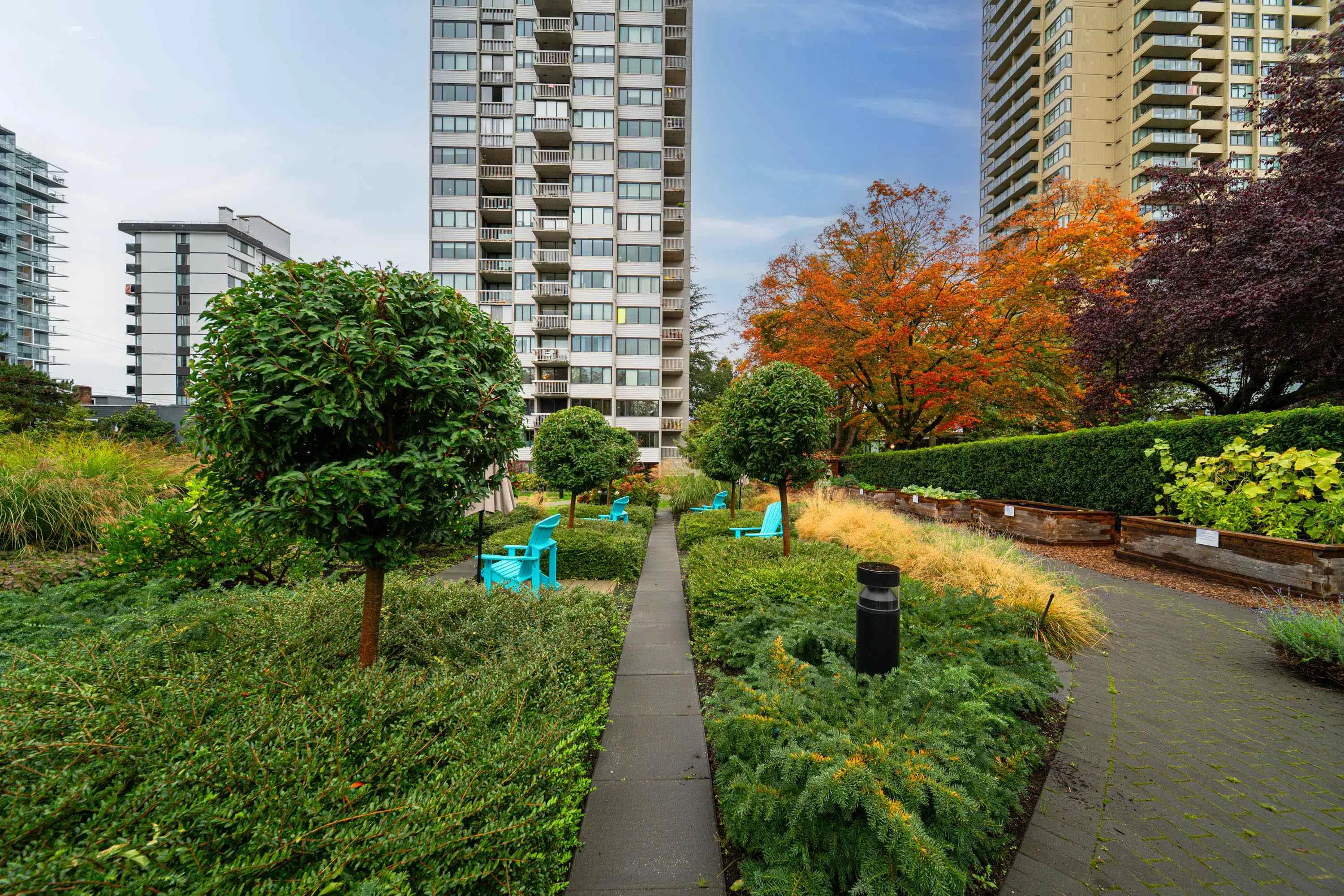 1740 Comox Street #206