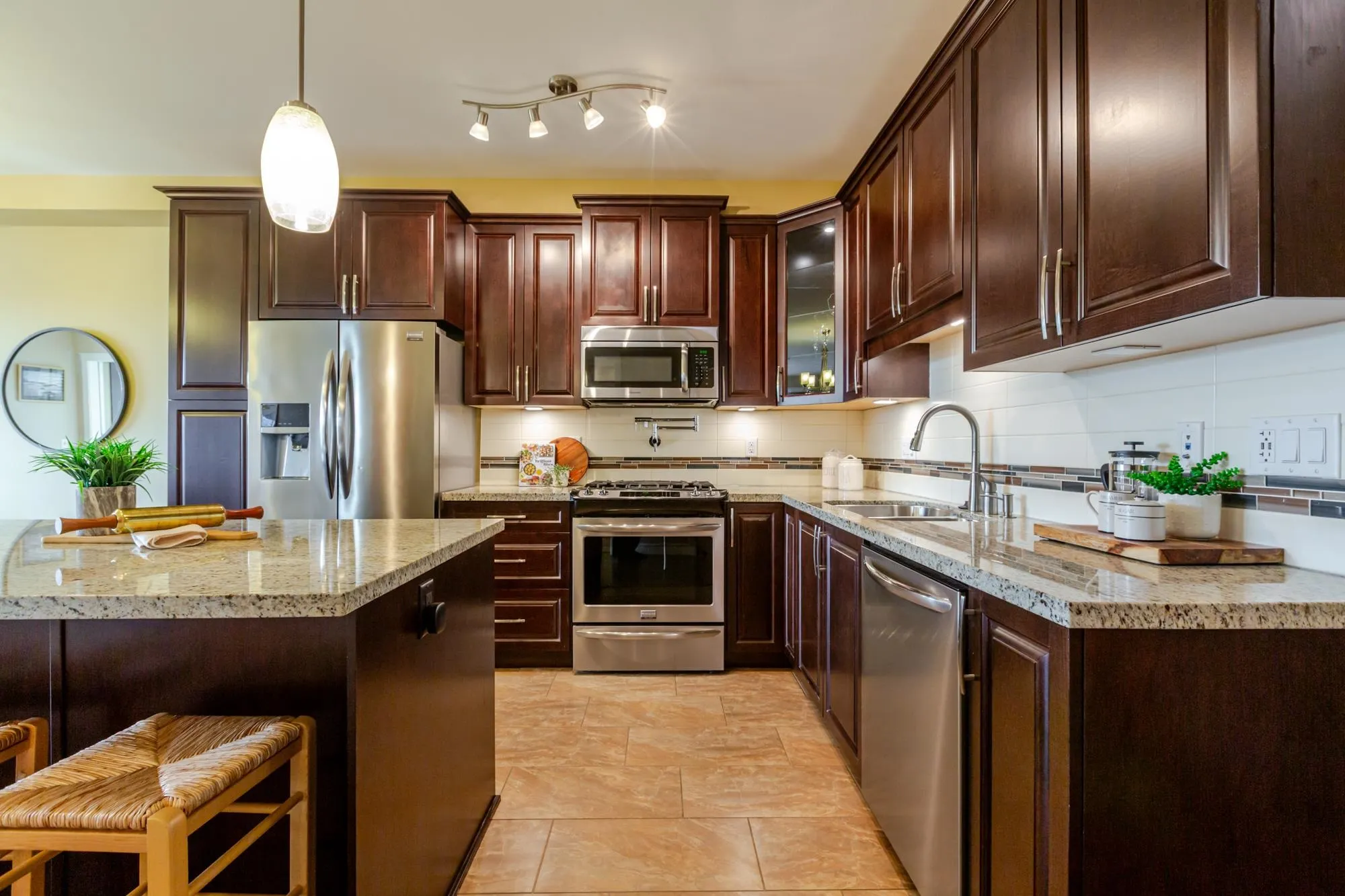 8157 207 Street #506