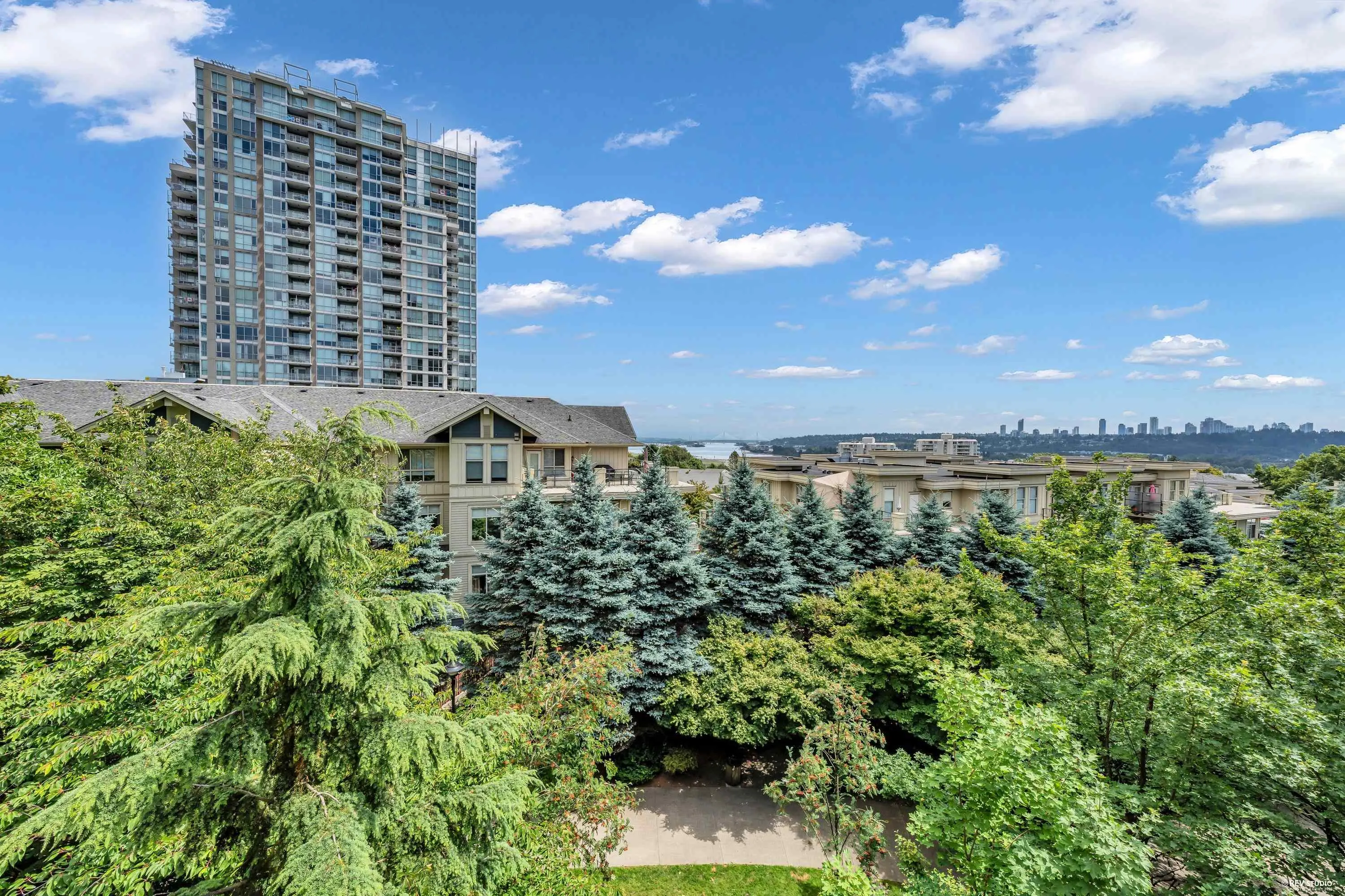285 Ross Drive #307