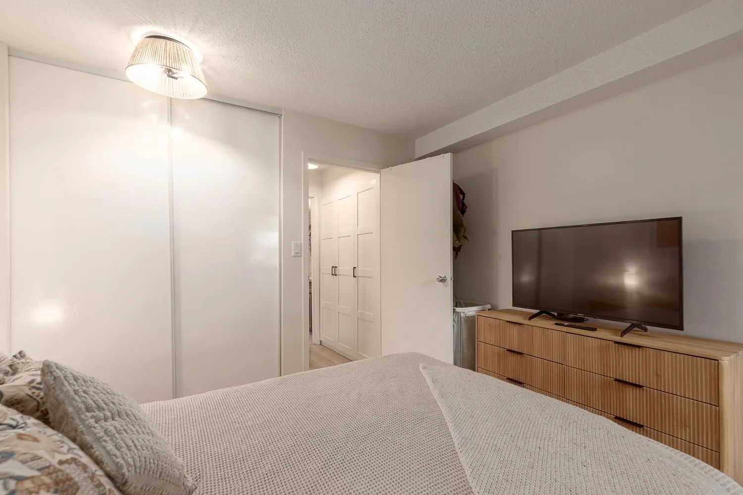 1435 Nelson Street #208