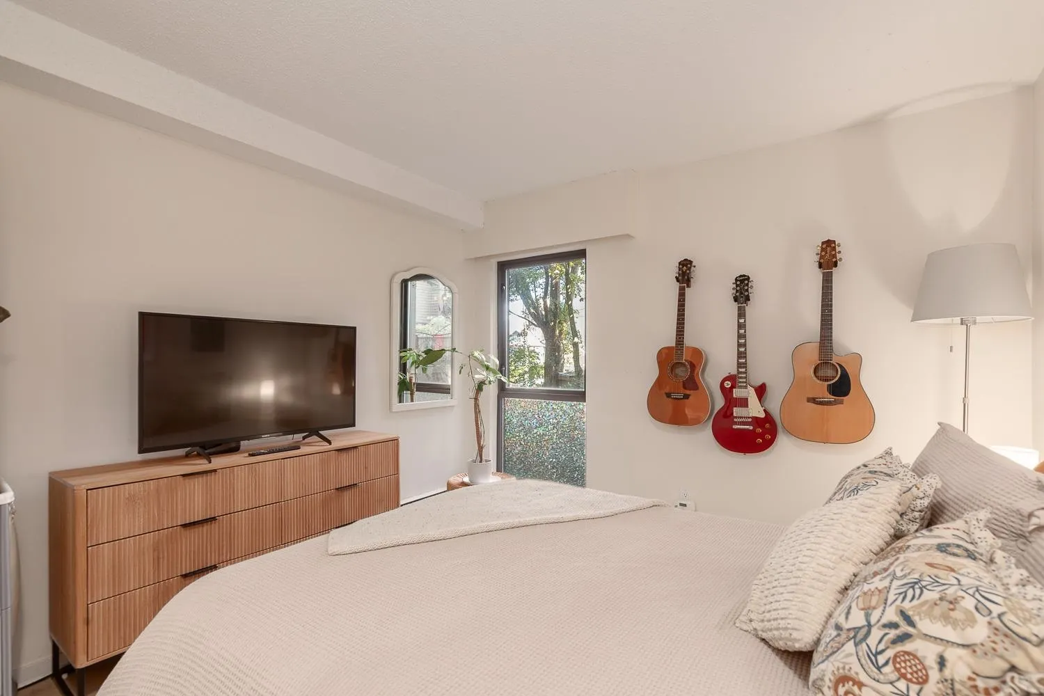 1435 Nelson Street #208