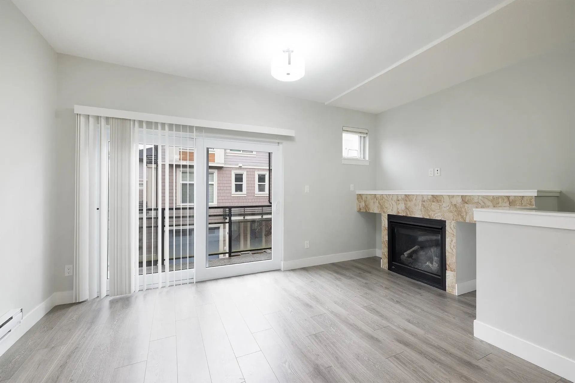 14660 105a Avenue #27