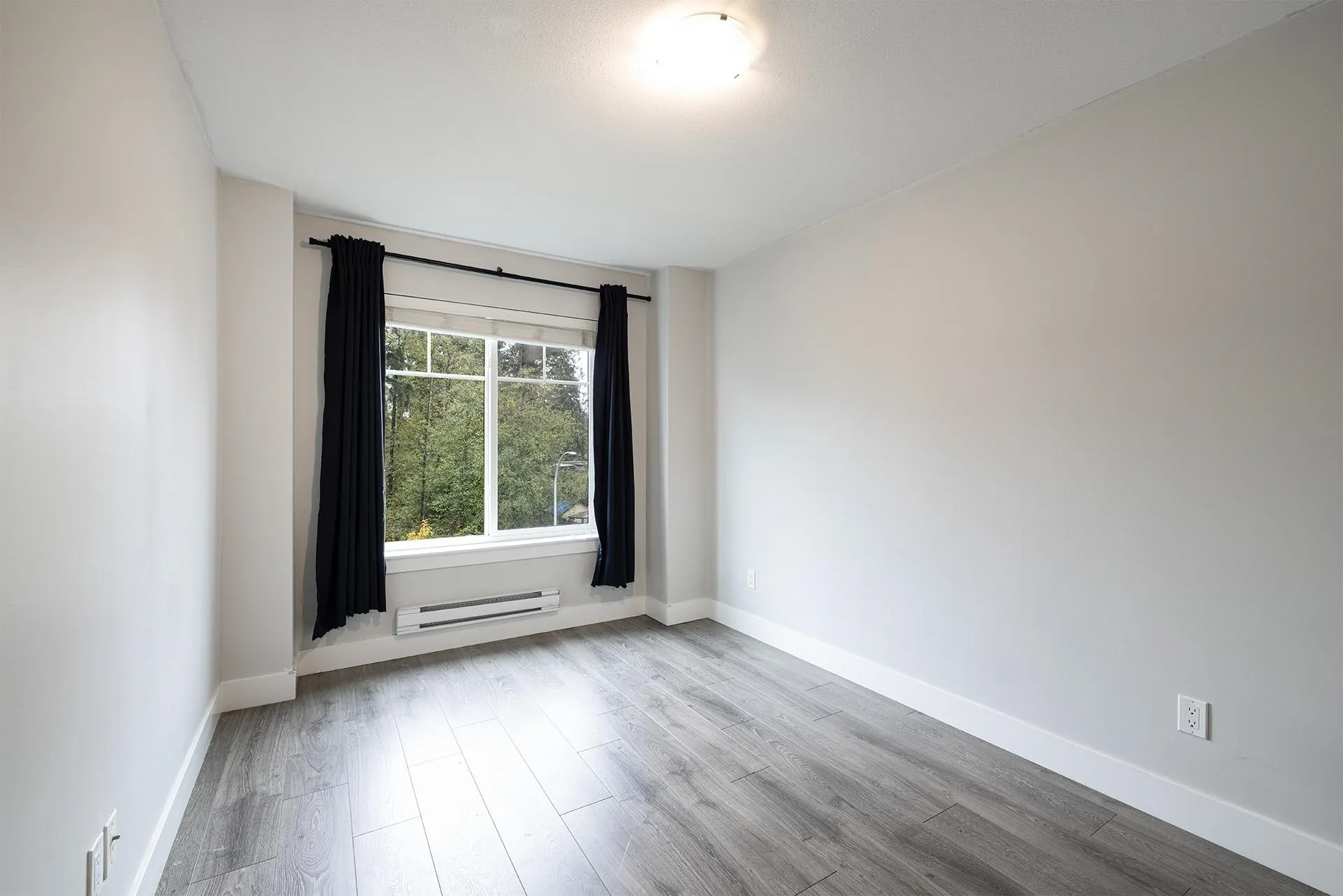 14660 105a Avenue #27