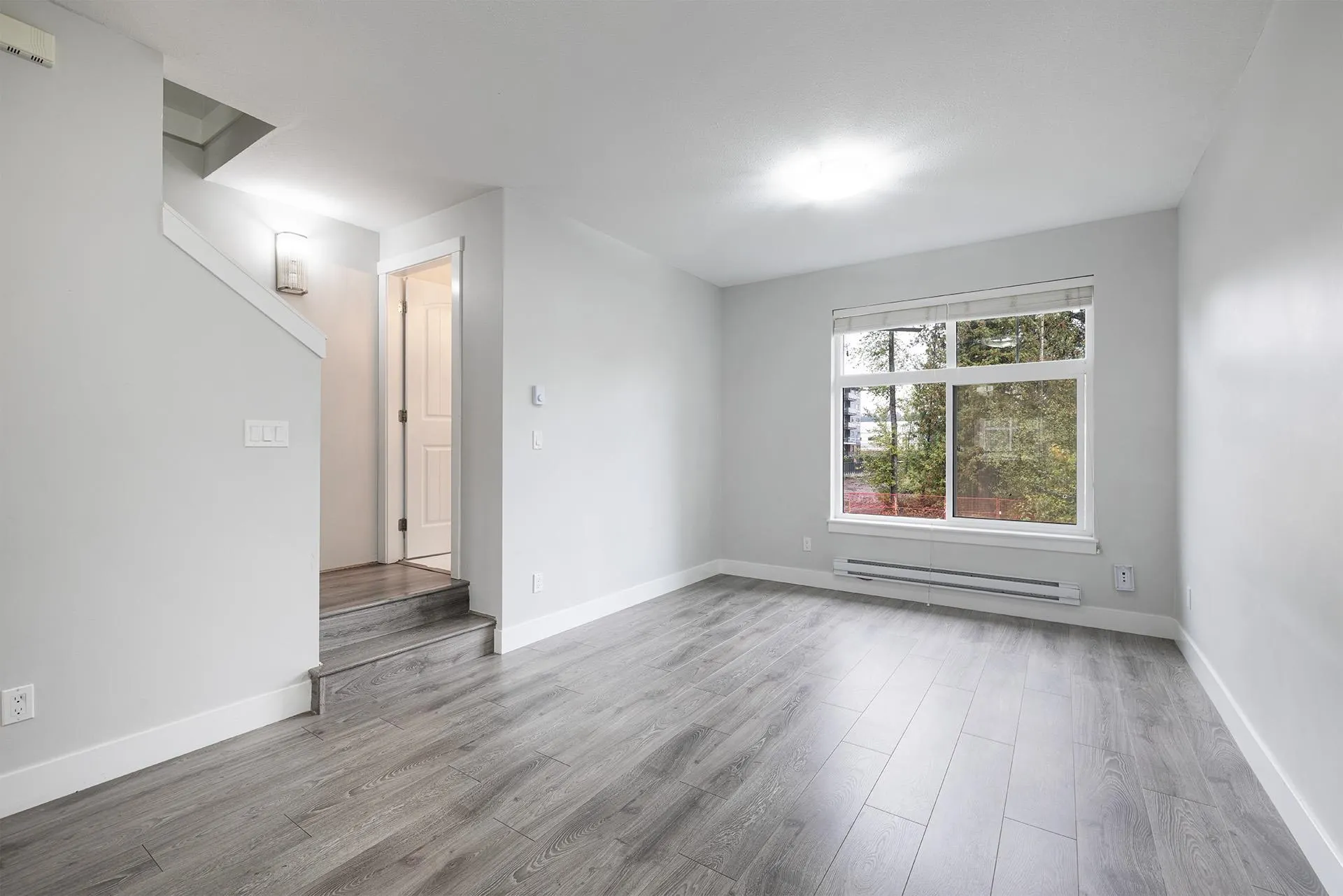 14660 105a Avenue #27