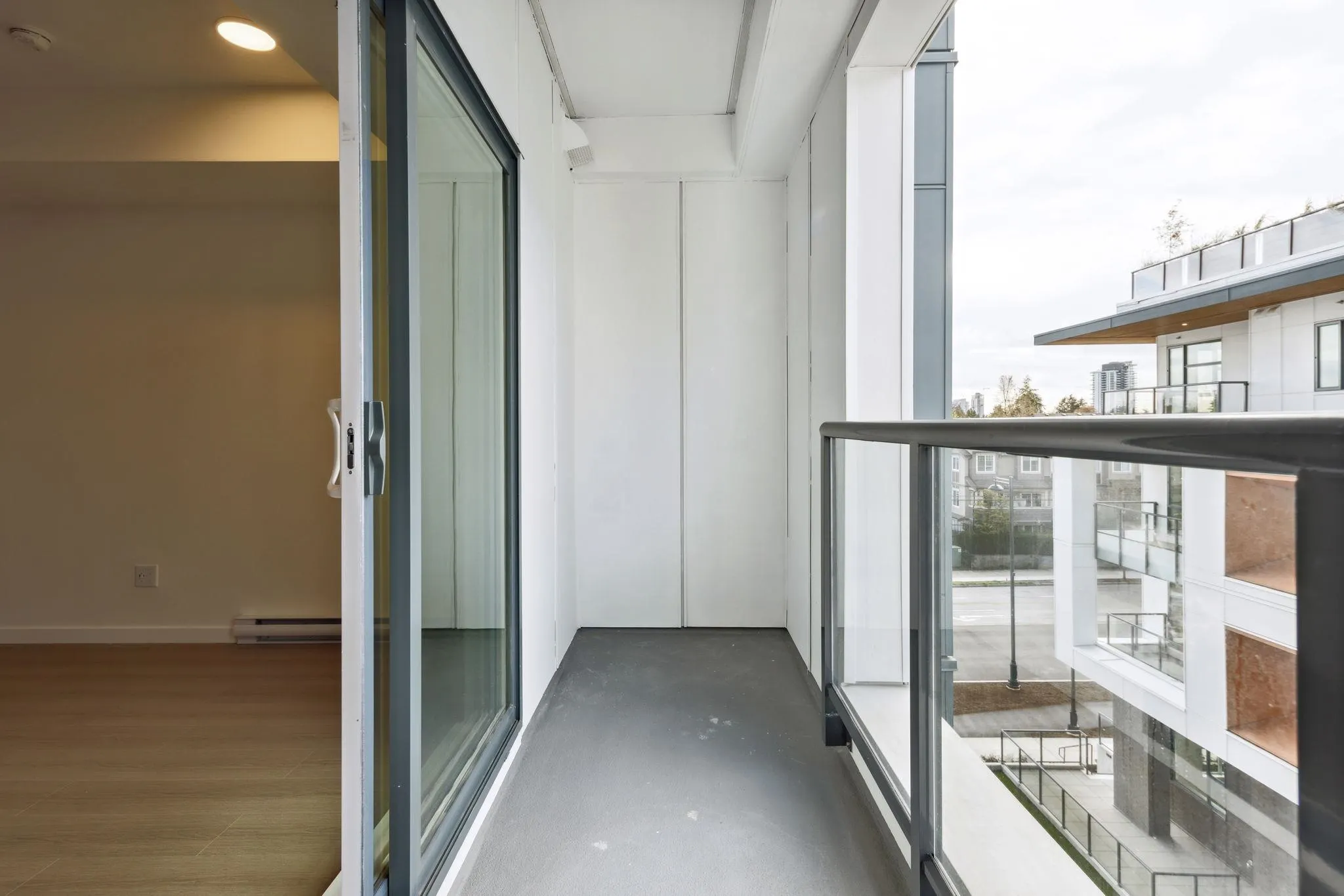10829 140 Street #401