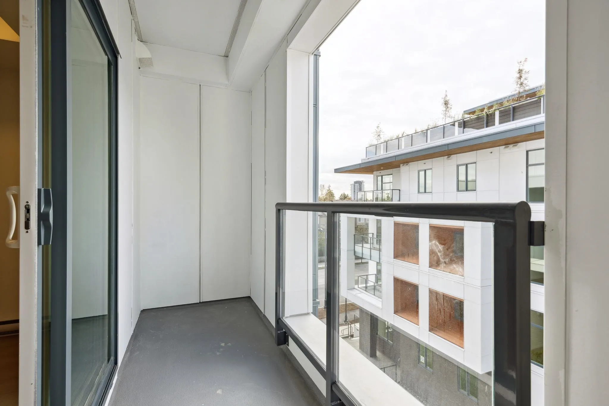 10829 140 Street #401
