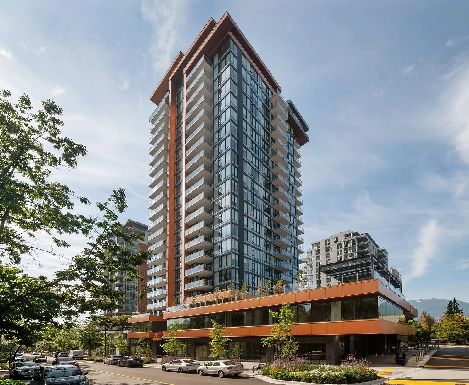 128 W 15th Street #402