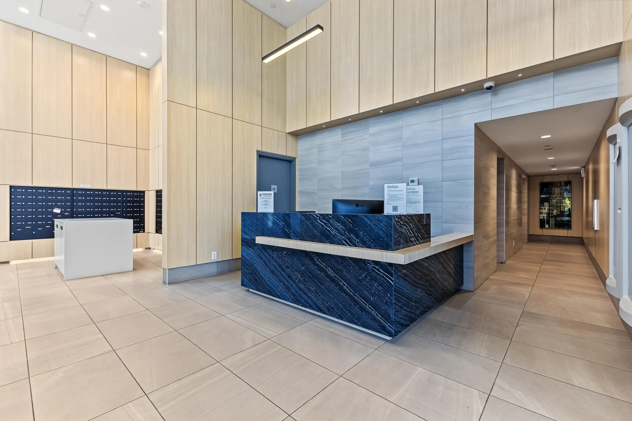 652 Whiting Way #101