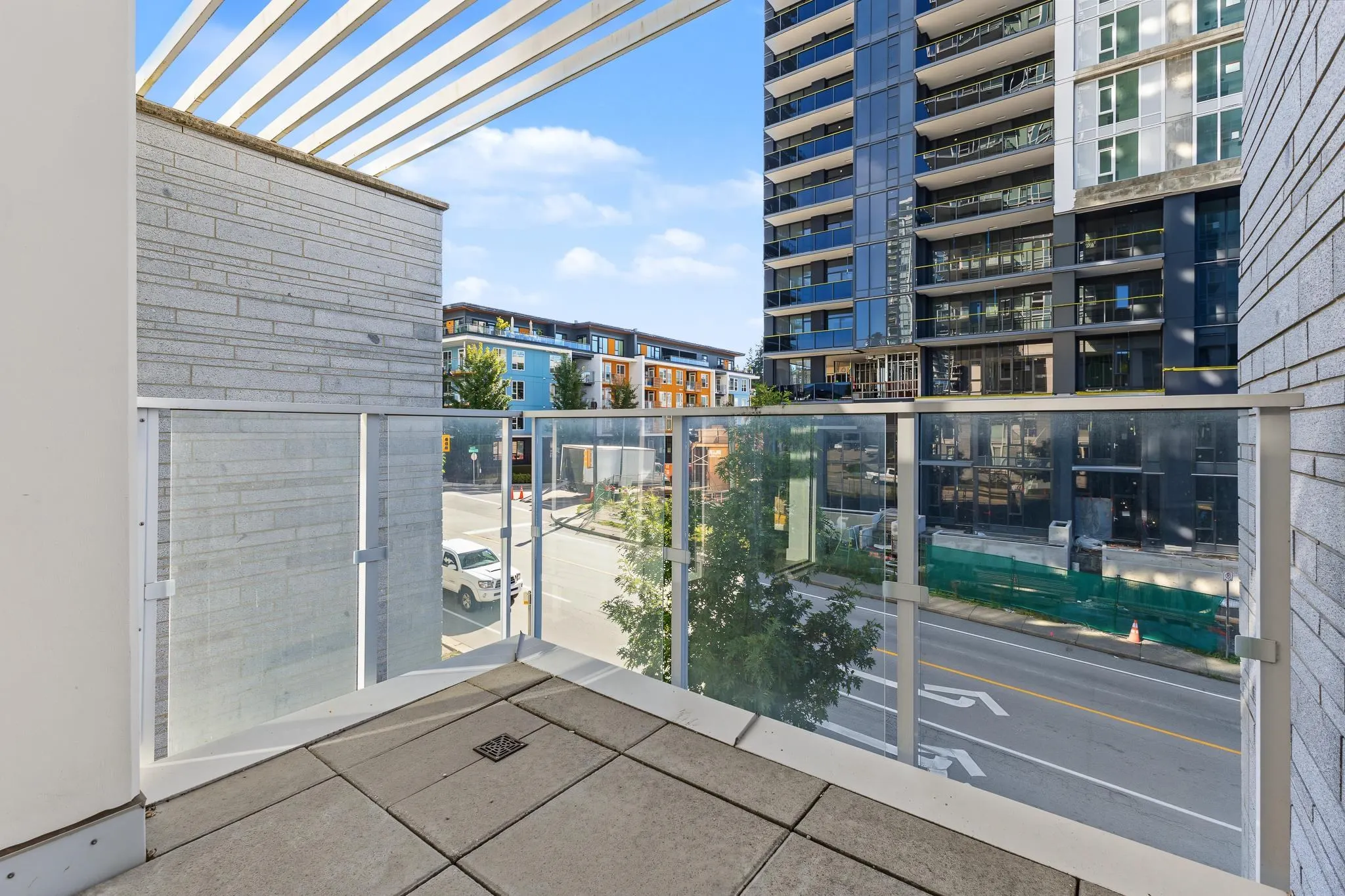 652 Whiting Way #101