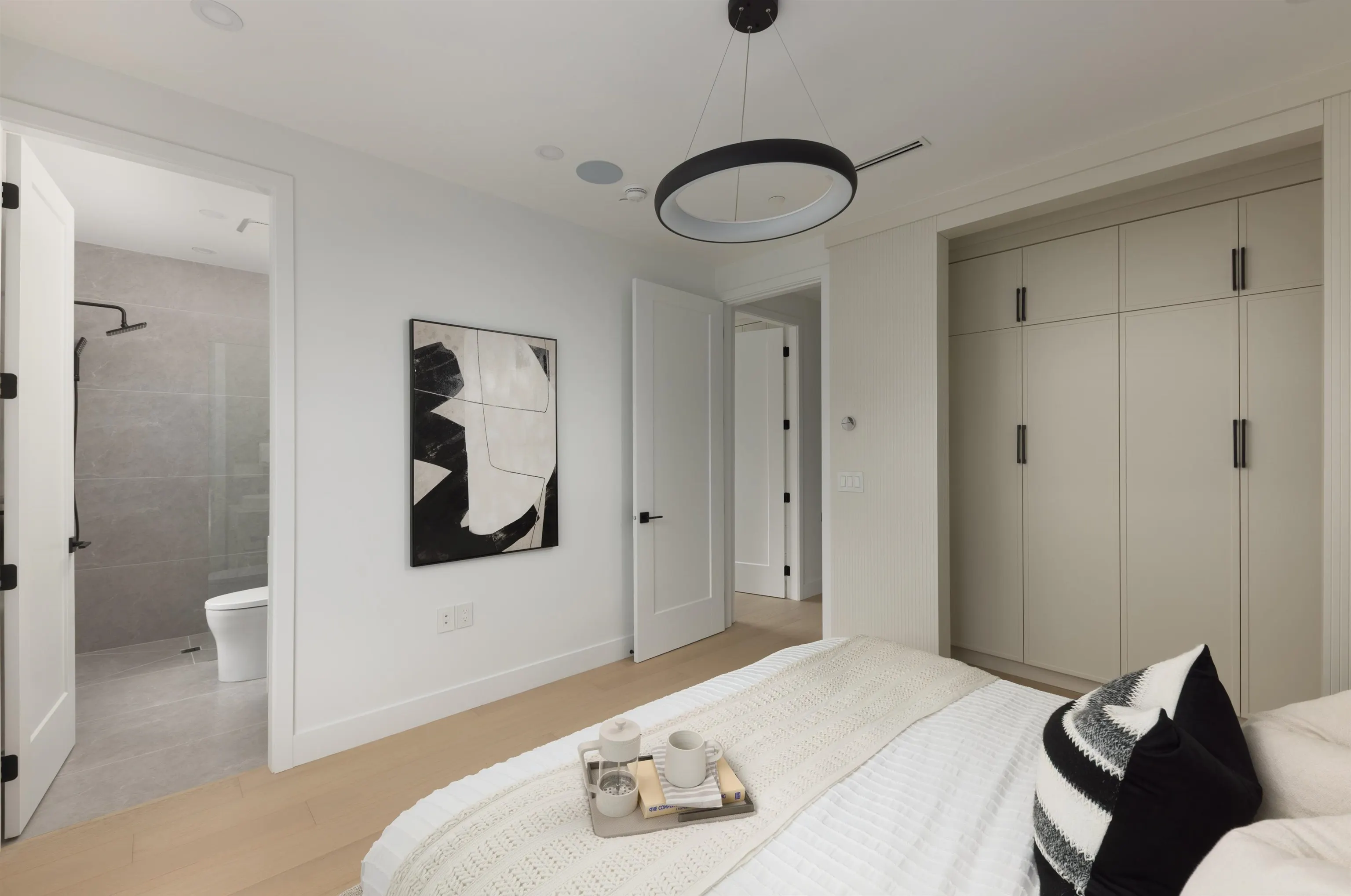 419 W 23rd Avenue #4