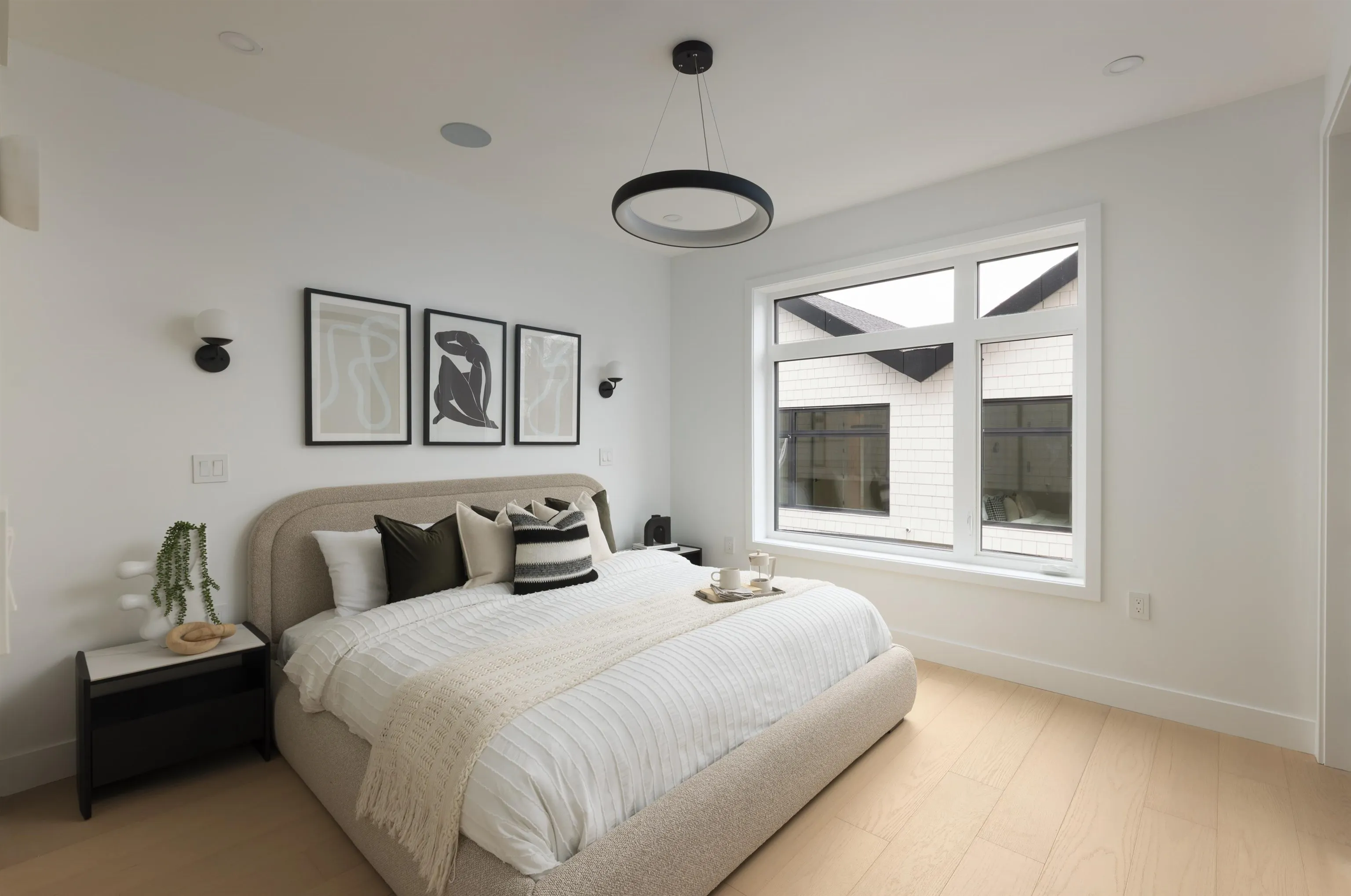 419 W 23rd Avenue #4