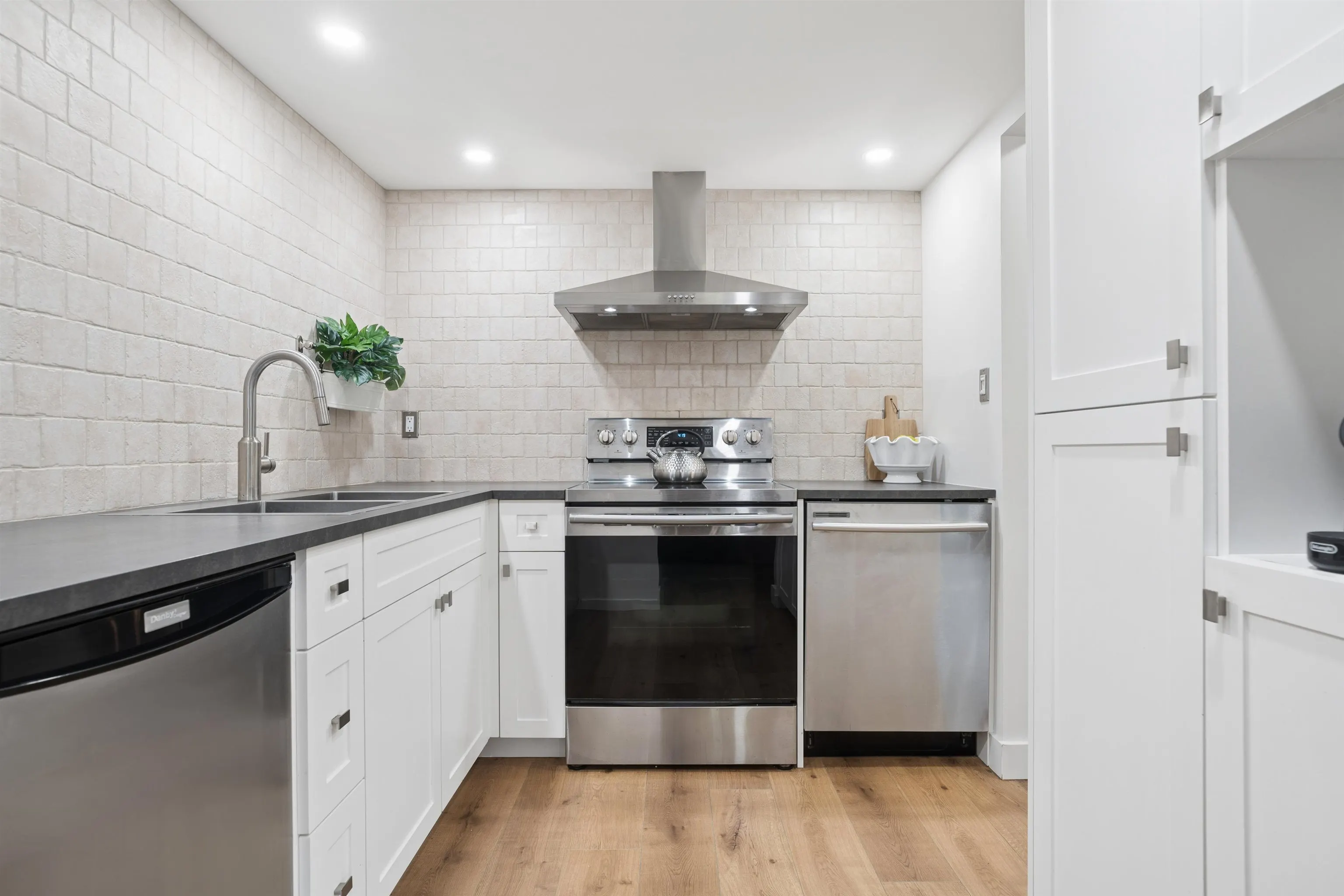 316 Cedar Street #106
