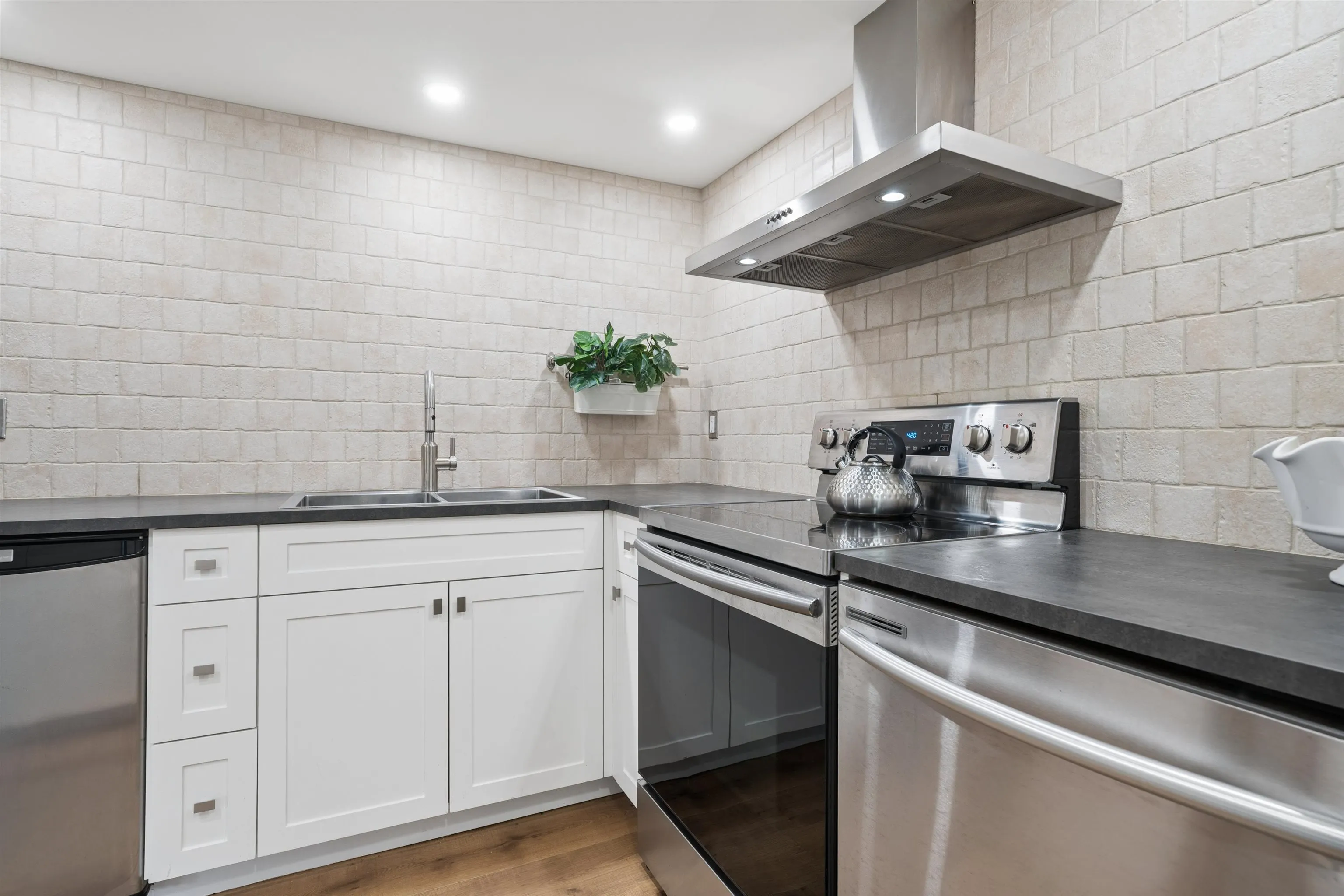 316 Cedar Street #106