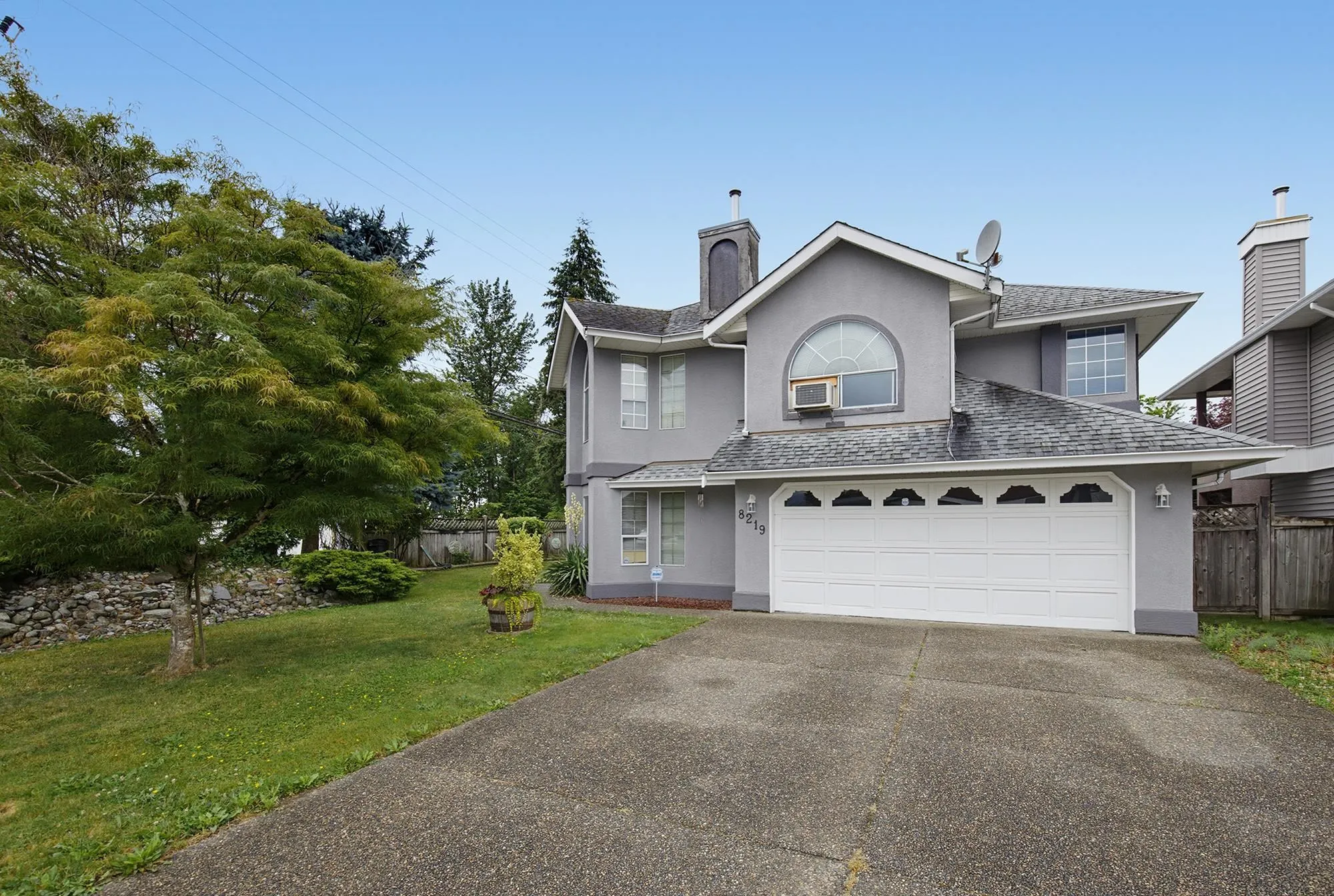 8219 Fujino Street