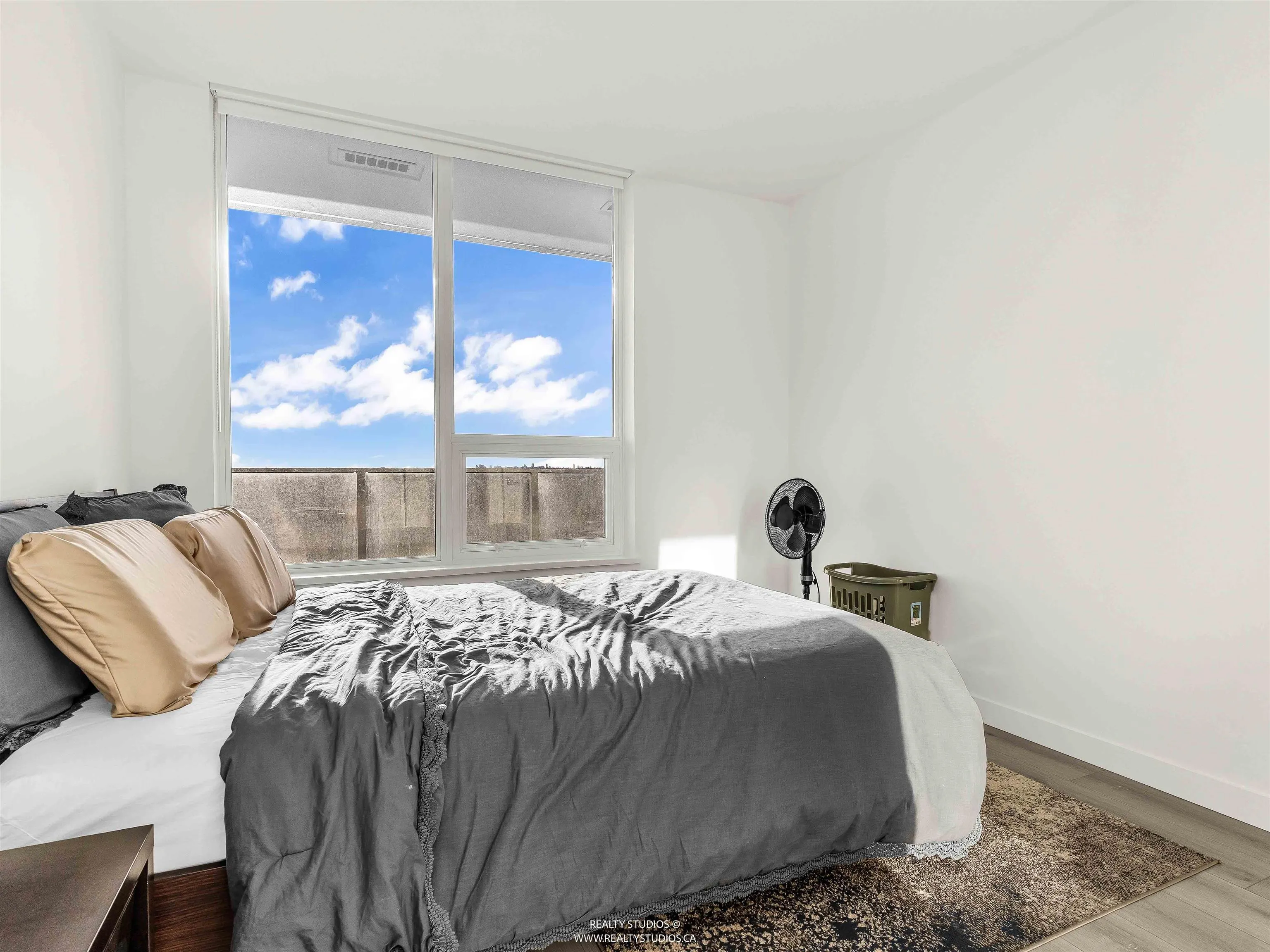 8551 201 Street #608