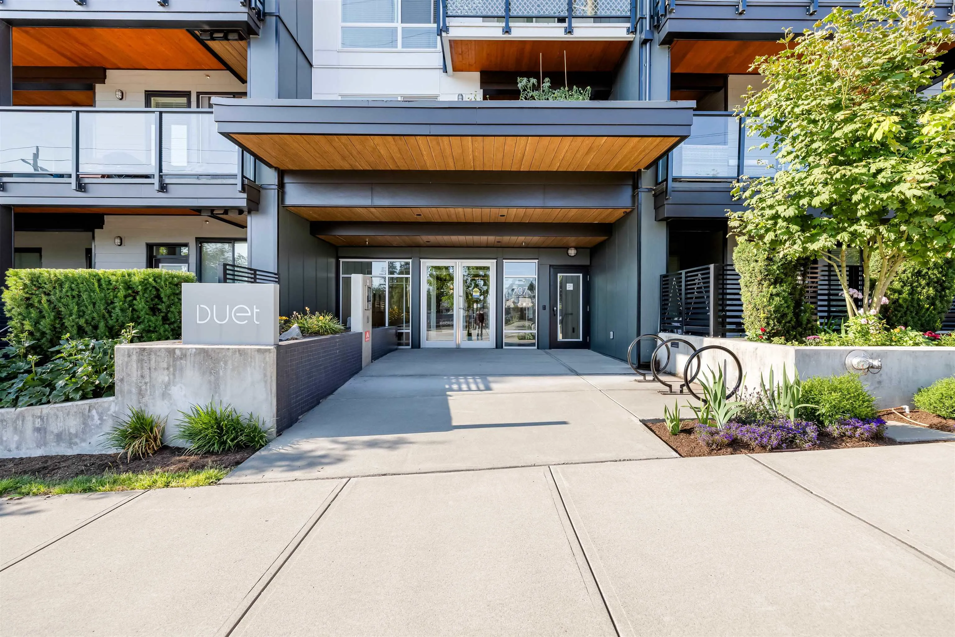 707 Como Lake Avenue #212