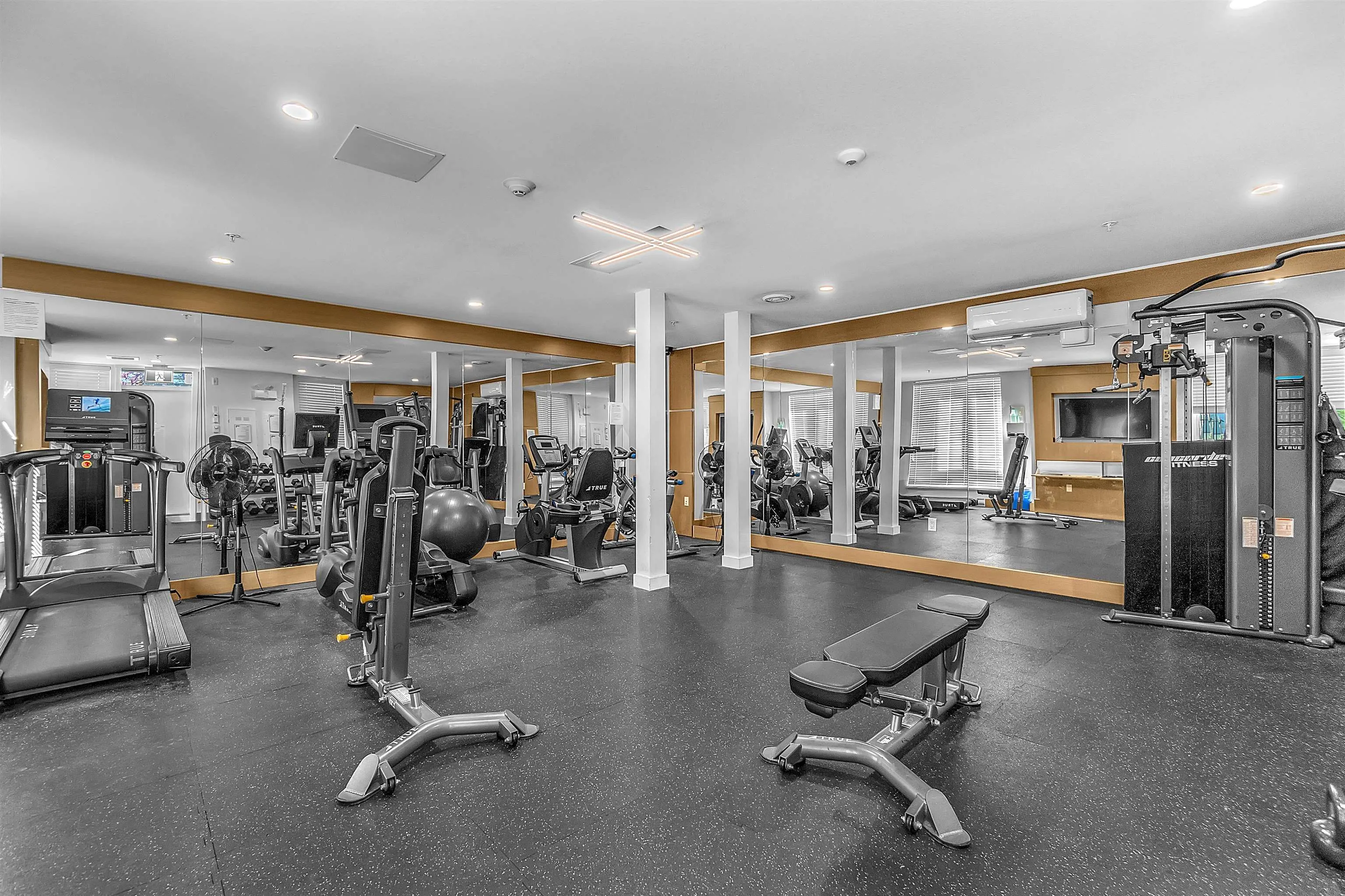 707 Como Lake Avenue #212