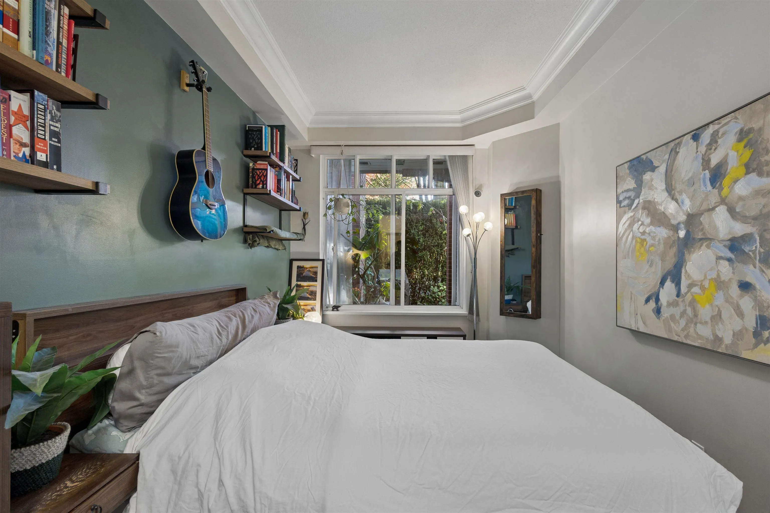 1675 W 10th Avenue #101
