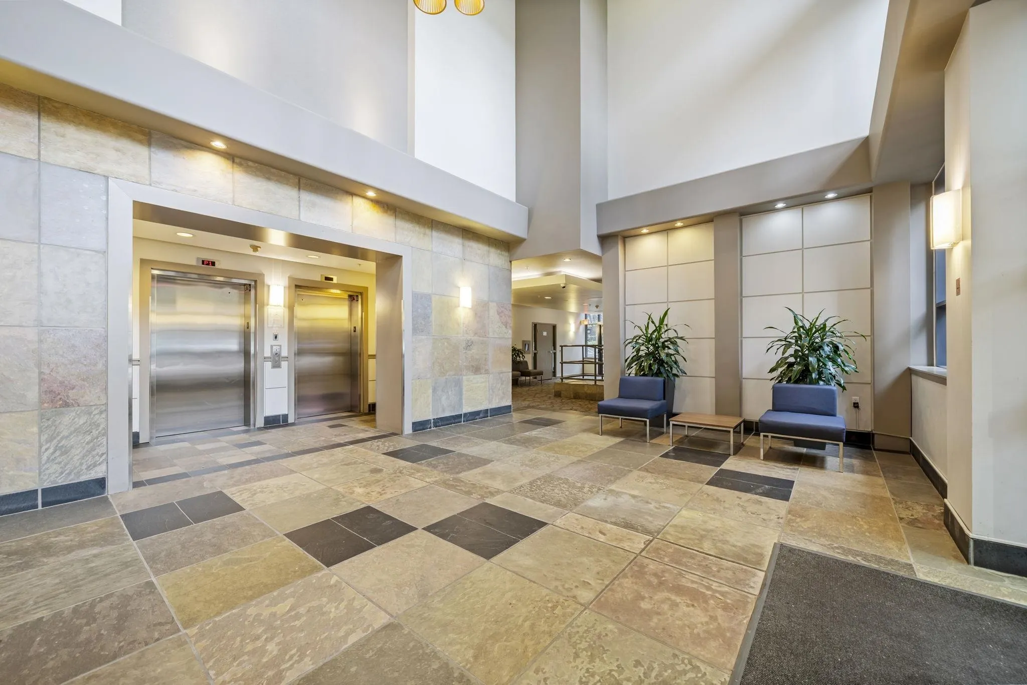 1068 Hornby Street #1805