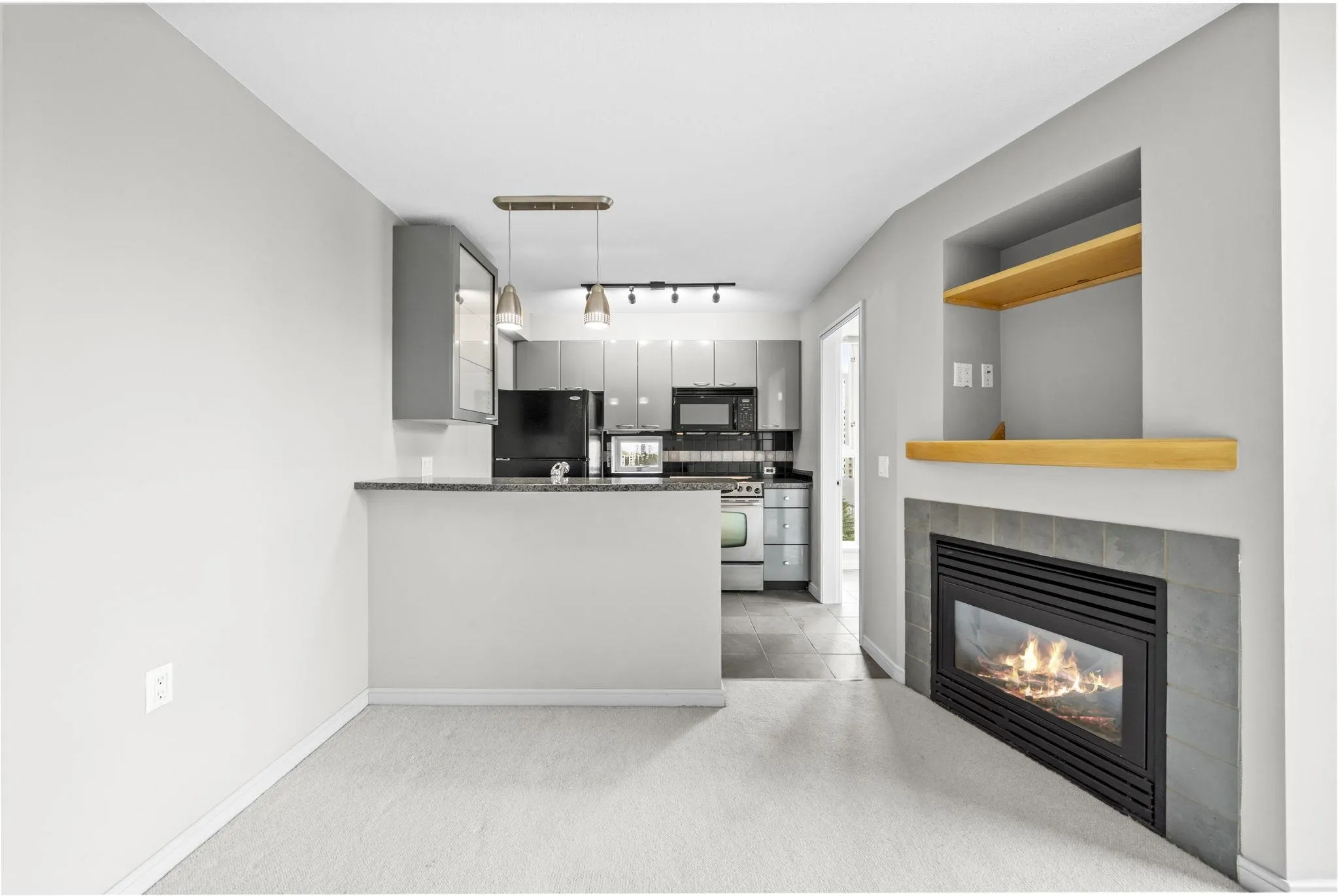 1068 Hornby Street #1805