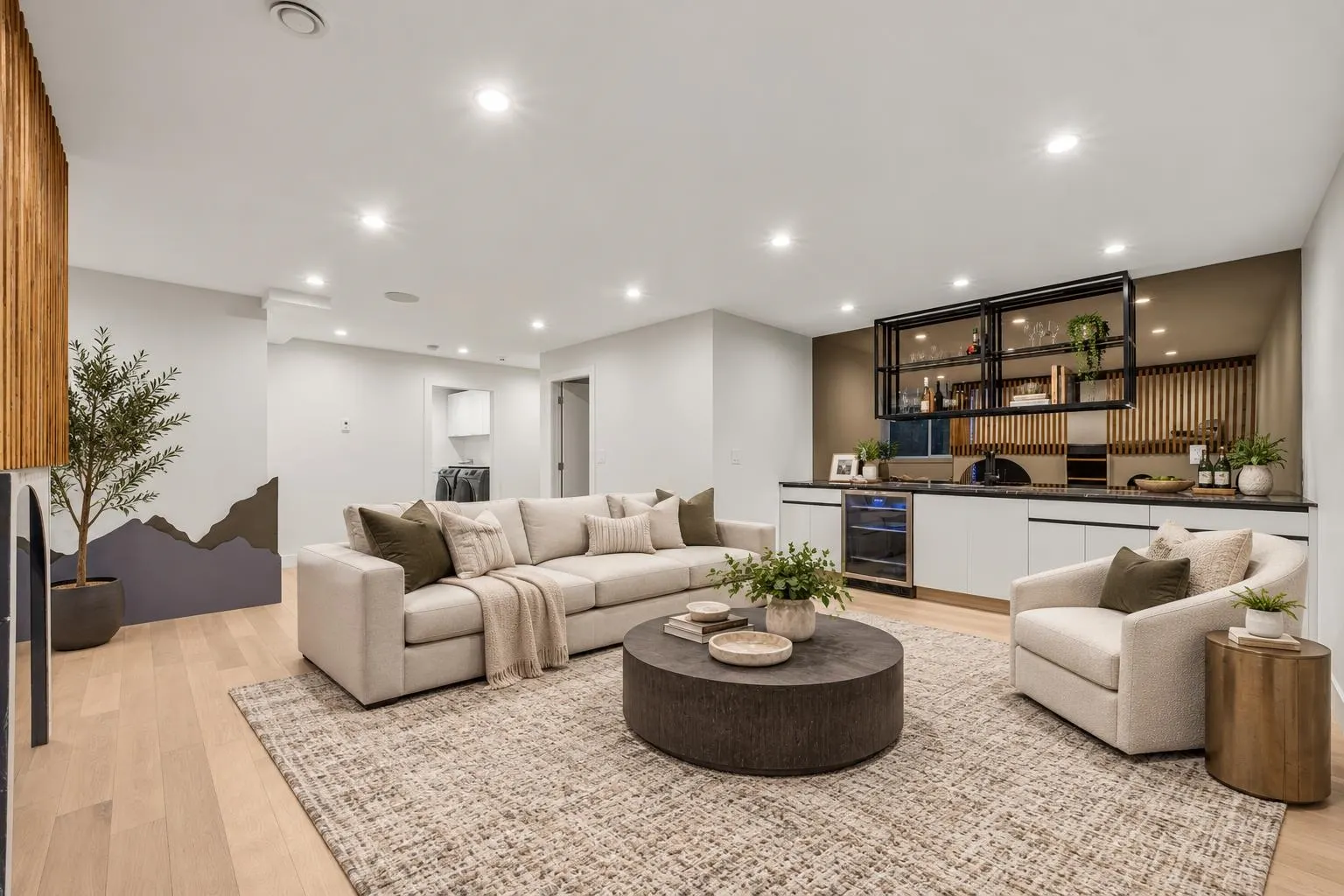 4324 Glencanyon Drive