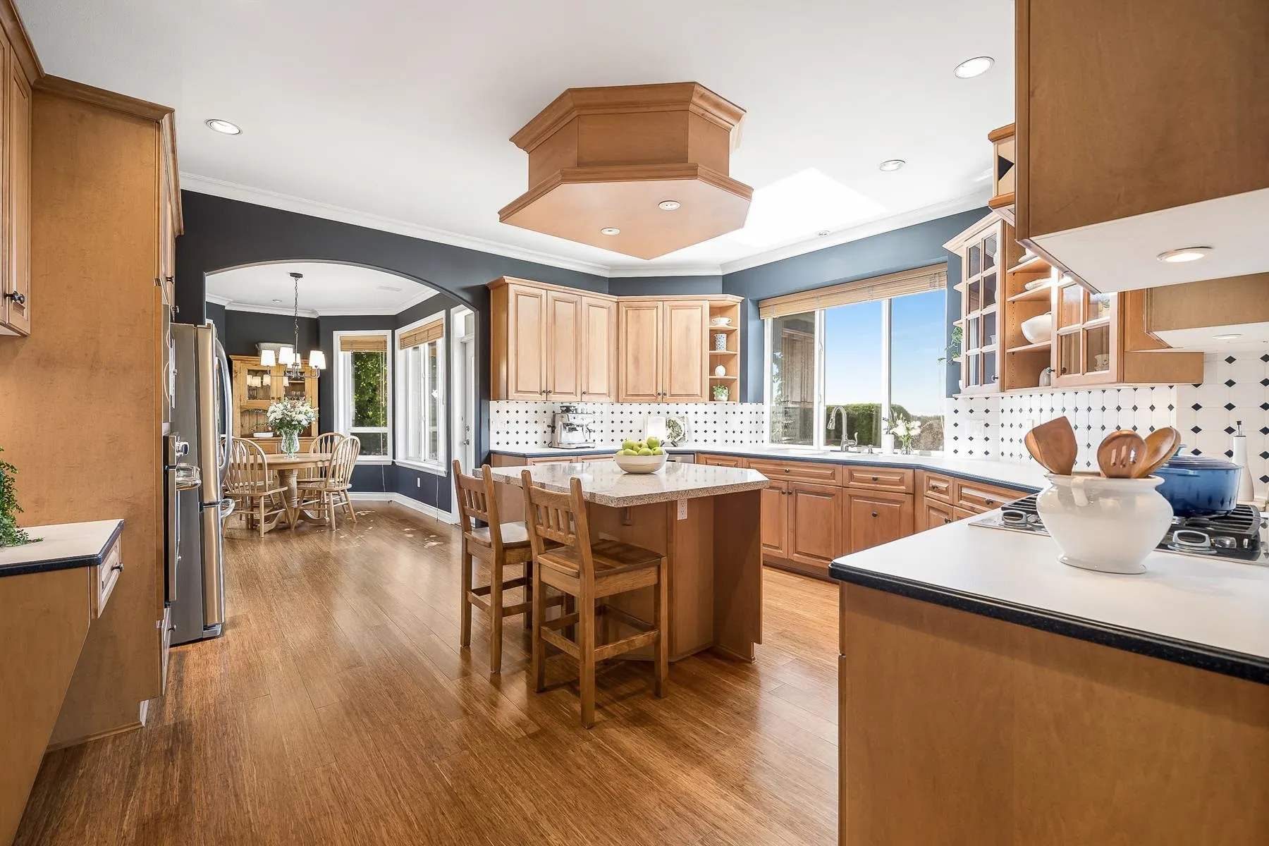6328 Sunrise Lane
