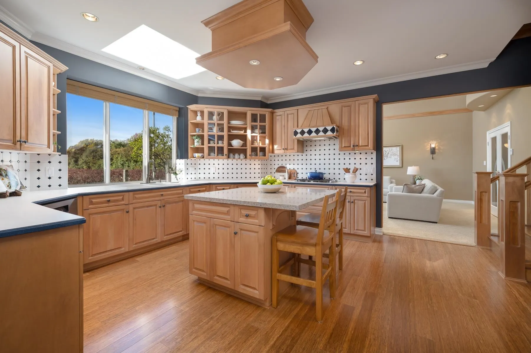 6328 Sunrise Lane