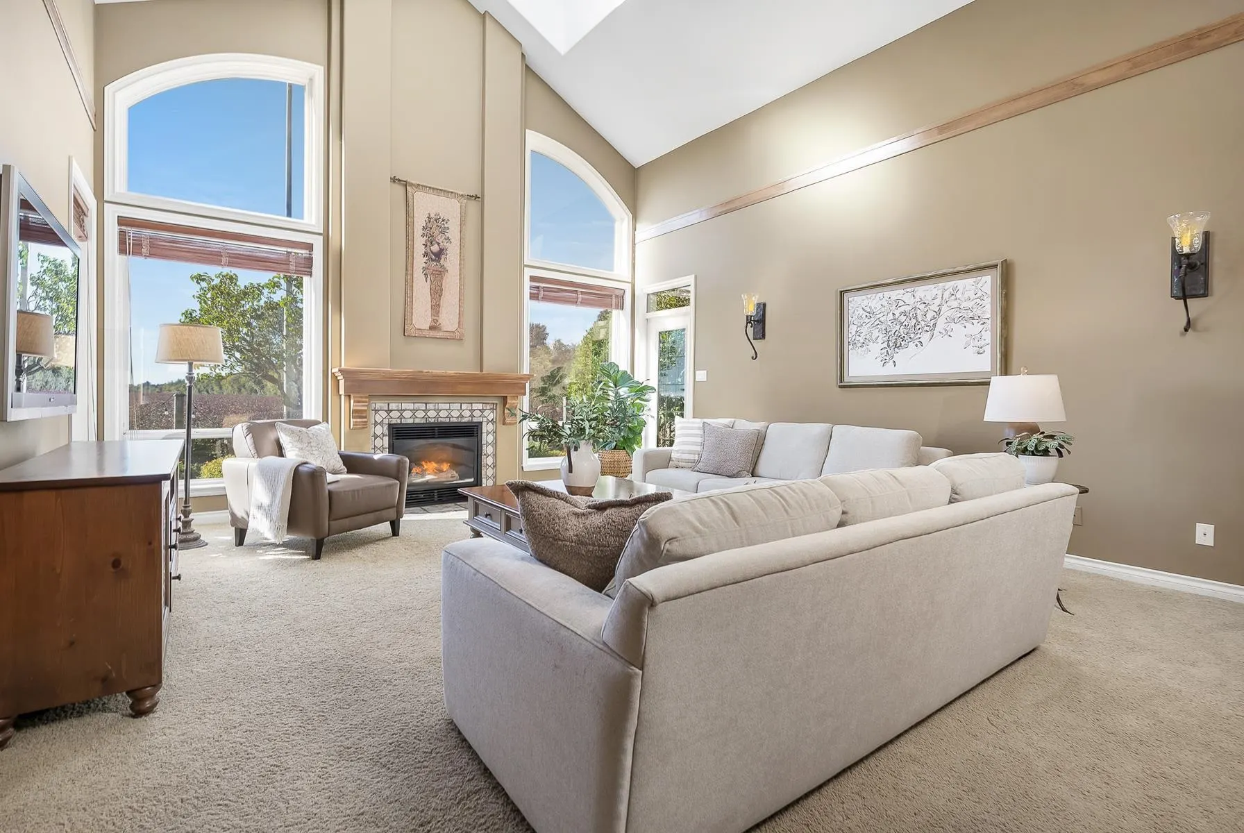 6328 Sunrise Lane